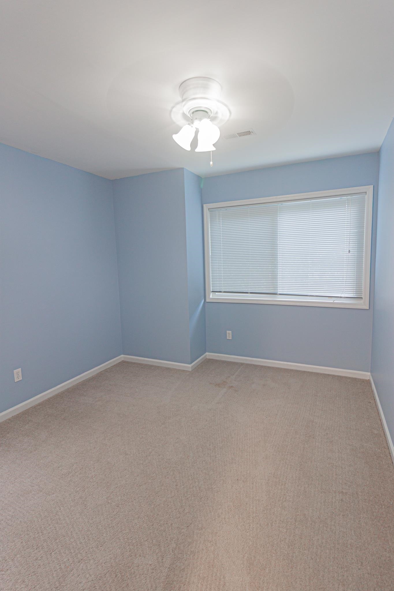 33 Shadow Moss Pl. Property Photo 24