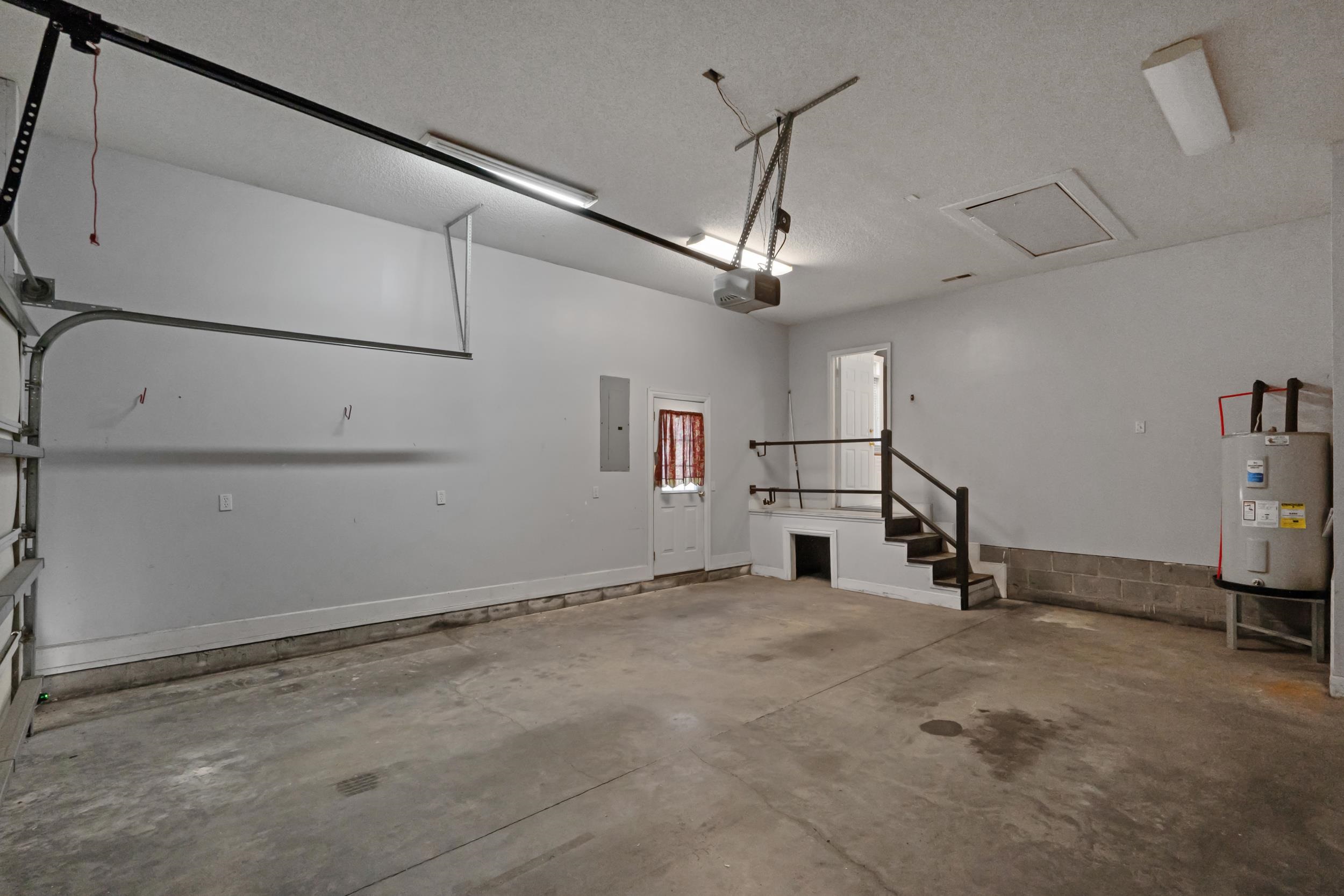 2371 Covington Dr. Property Photo 29