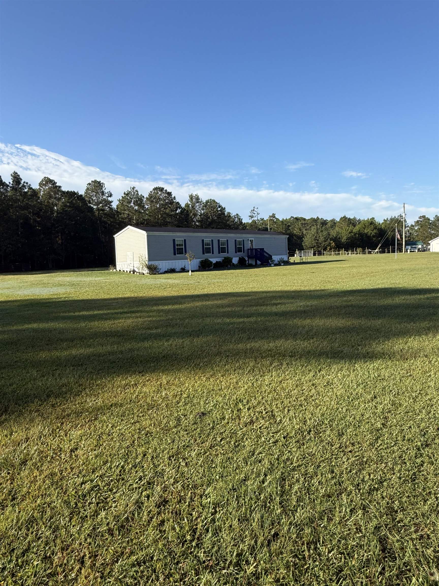 4224 Horse Pen Bay Rd. Property Photo 3