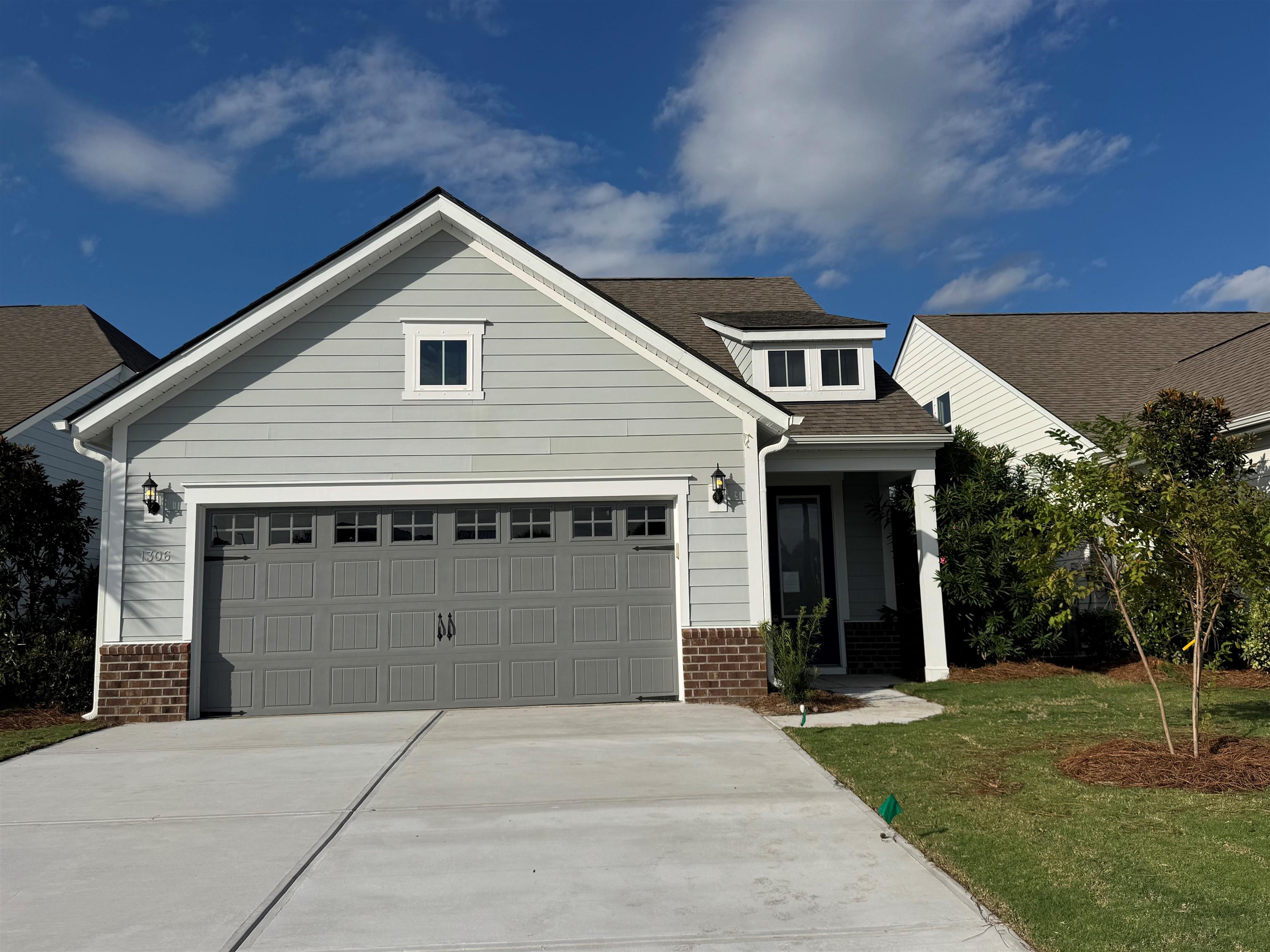 1306 Saw Palmetto St. Property Photo 1