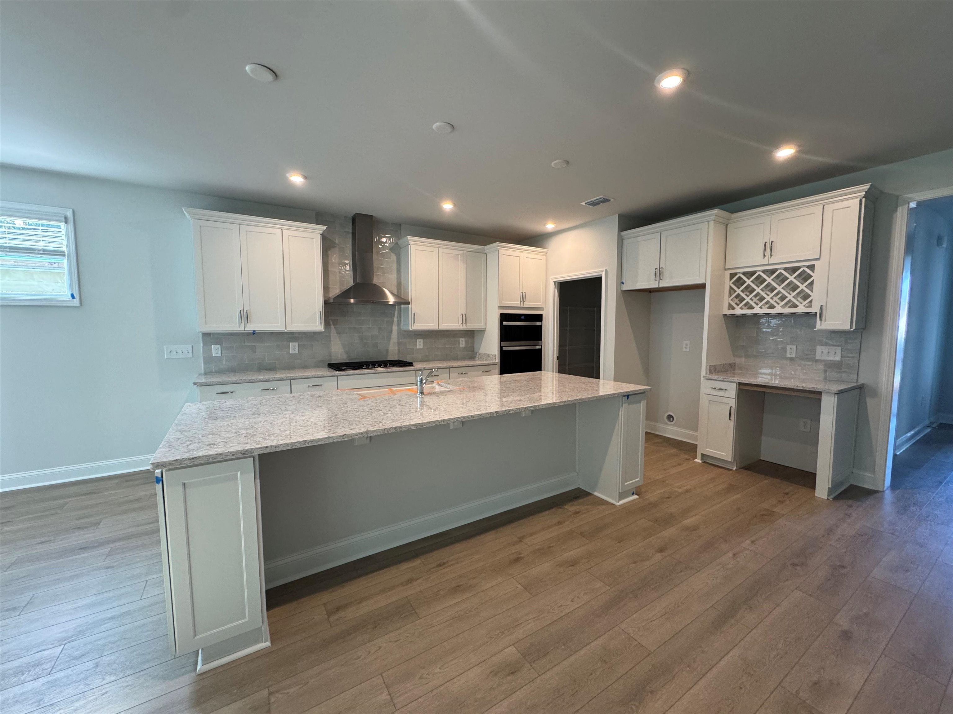 1577 Crested Iris Way Property Photo 4