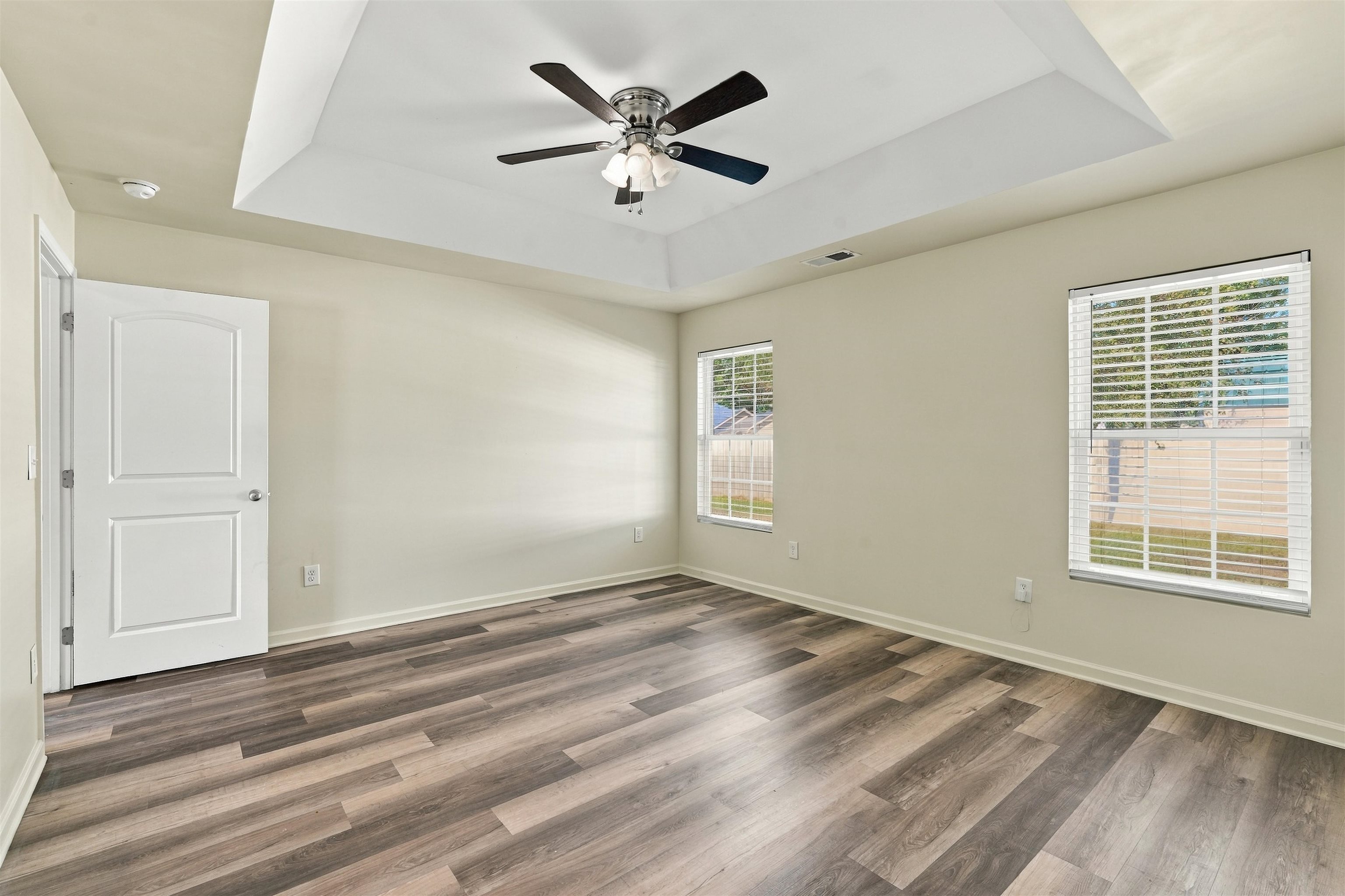 1828 Ambridge Dr. Property Photo 18