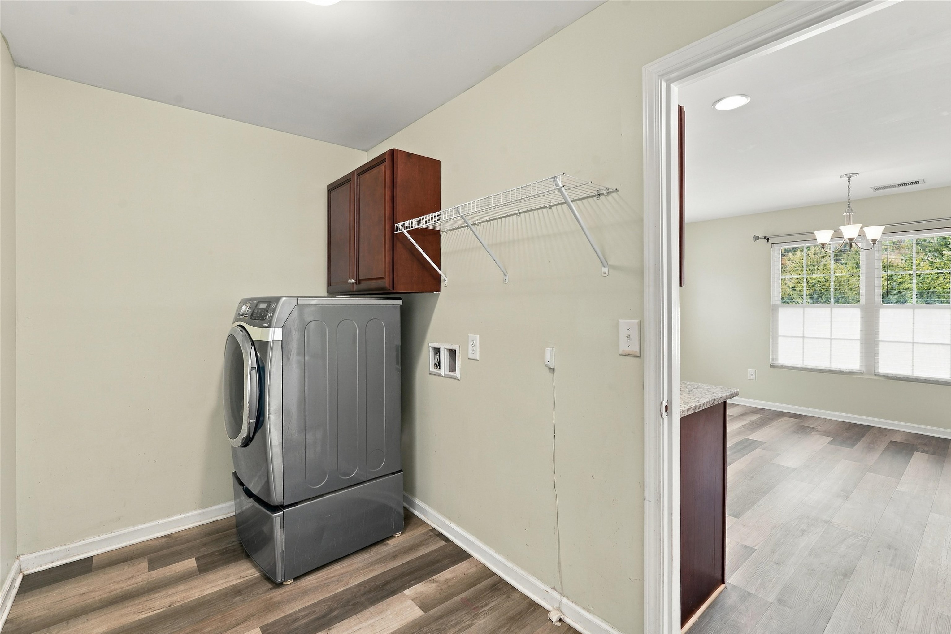 1828 Ambridge Dr. Property Photo 32