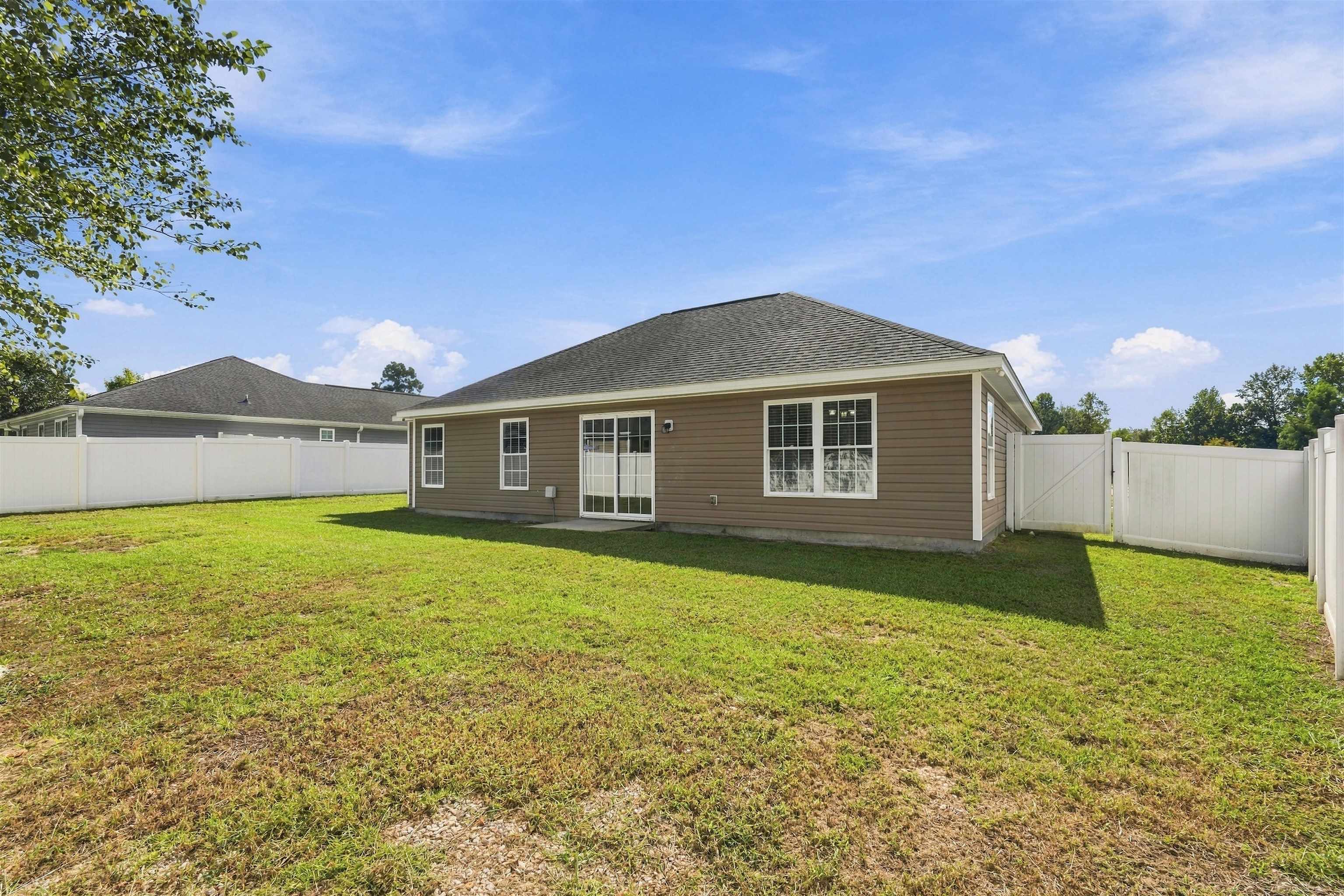 1828 Ambridge Dr. Property Photo 35
