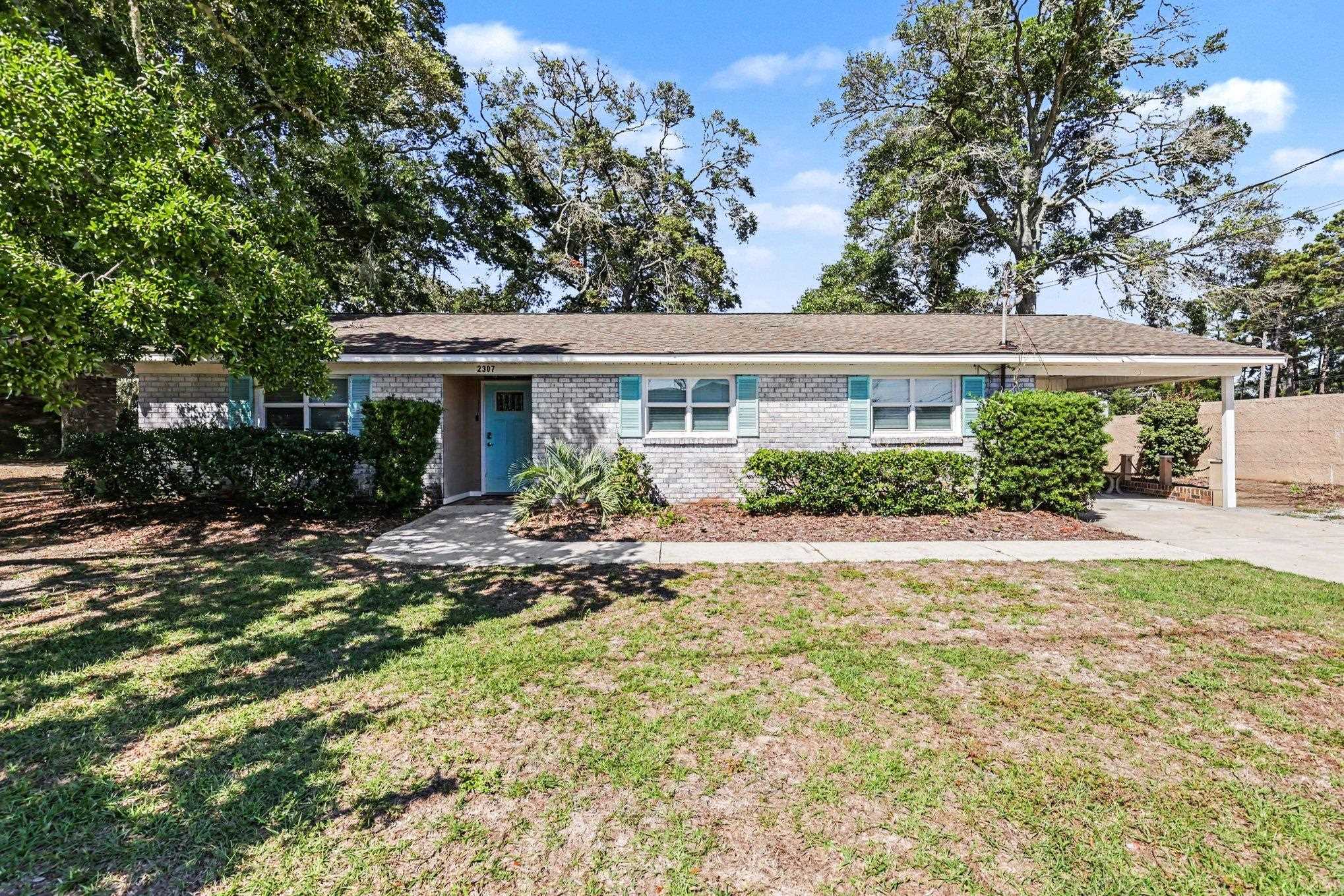 2307 Curley St. Property Photo 3