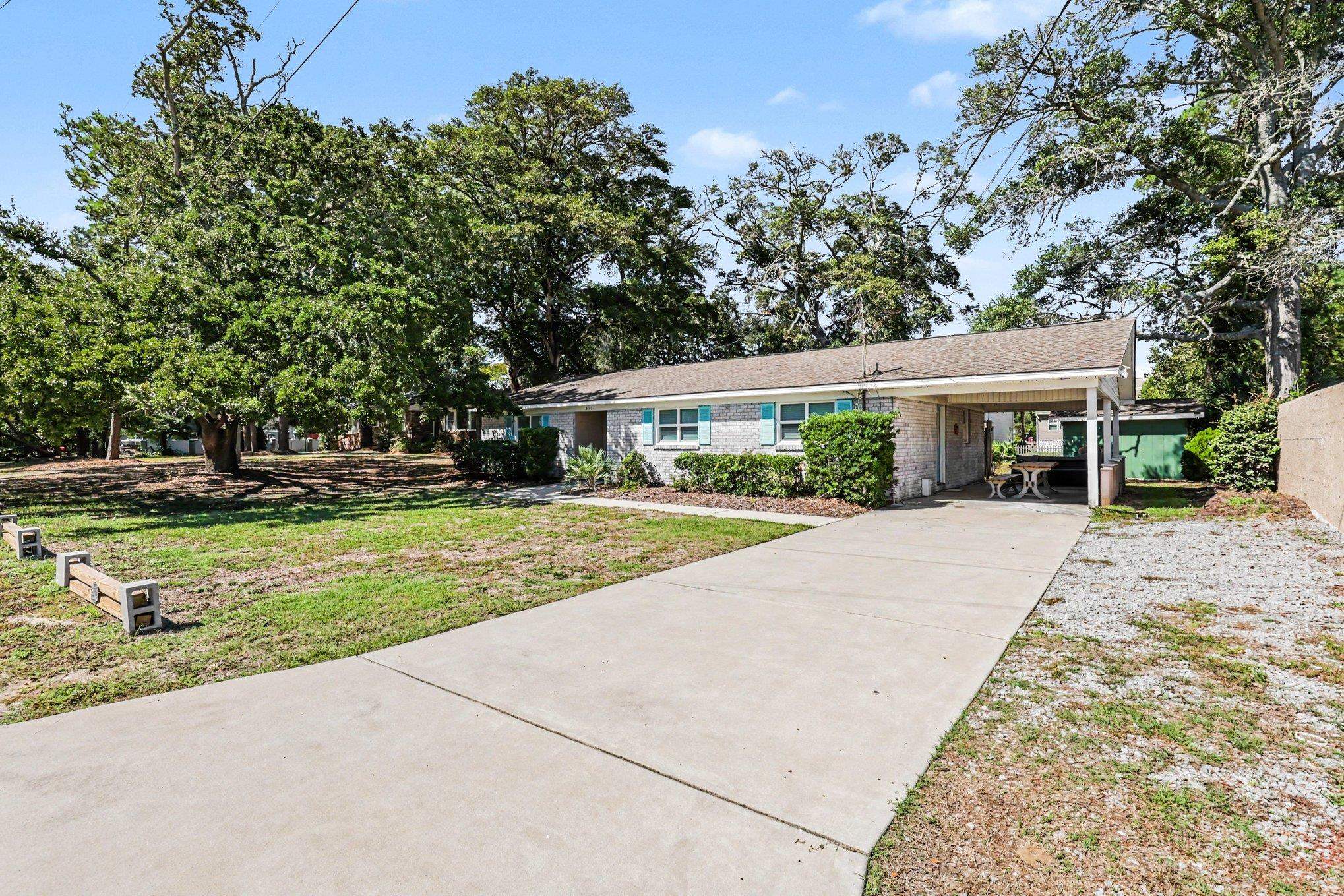 2307 Curley St. Property Photo 5