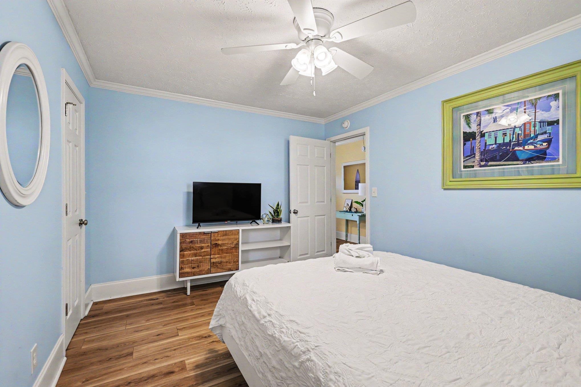 2307 Curley St. Property Photo 20