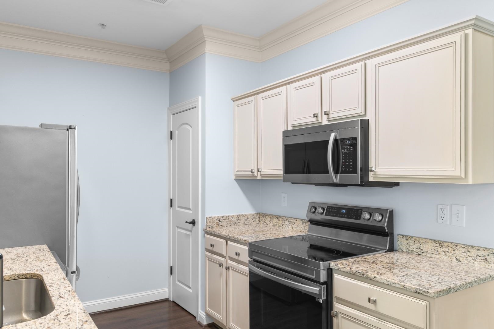 109 Ella Kinley Circle Property Photo 6