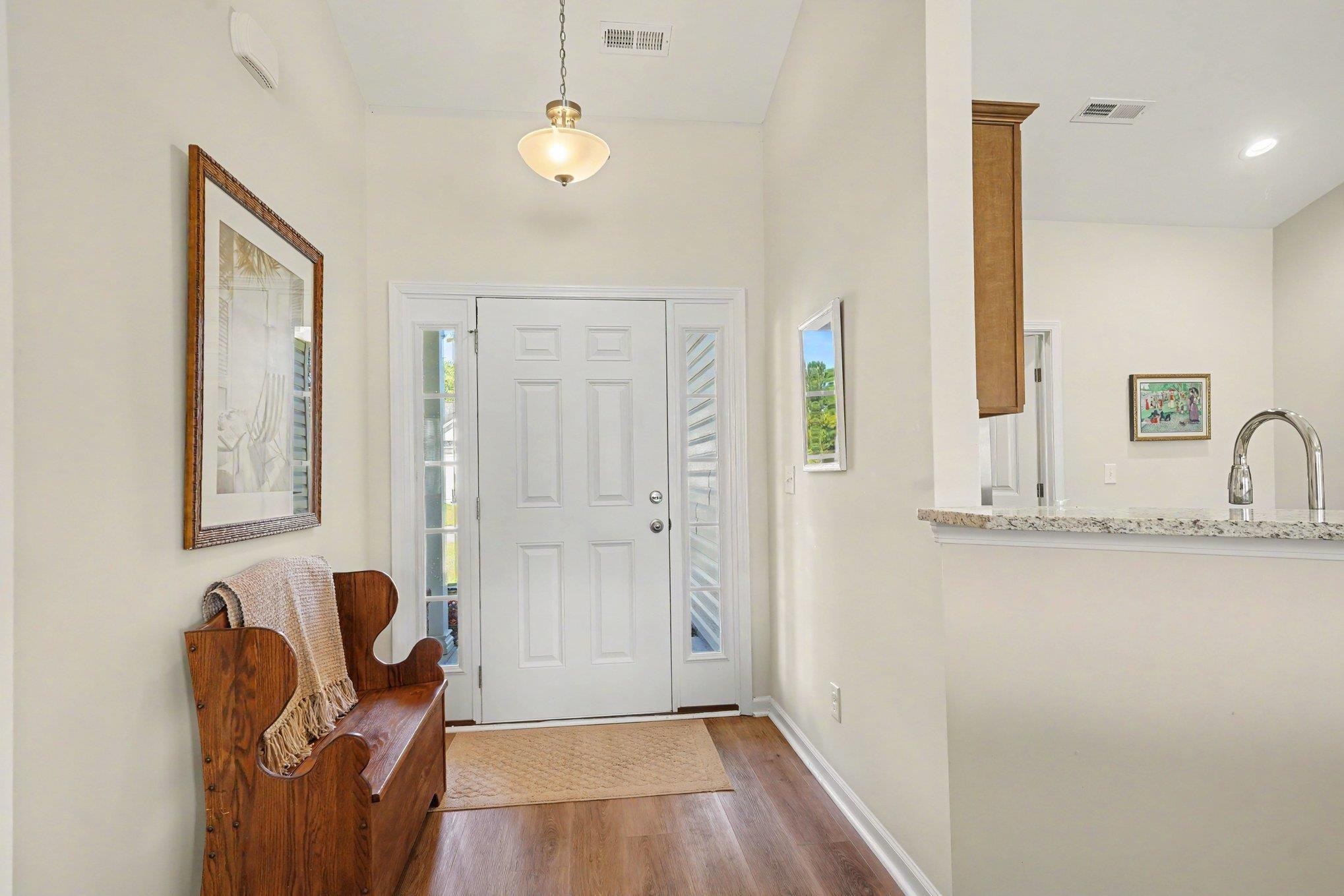 276 Lakota Loop Property Photo 4
