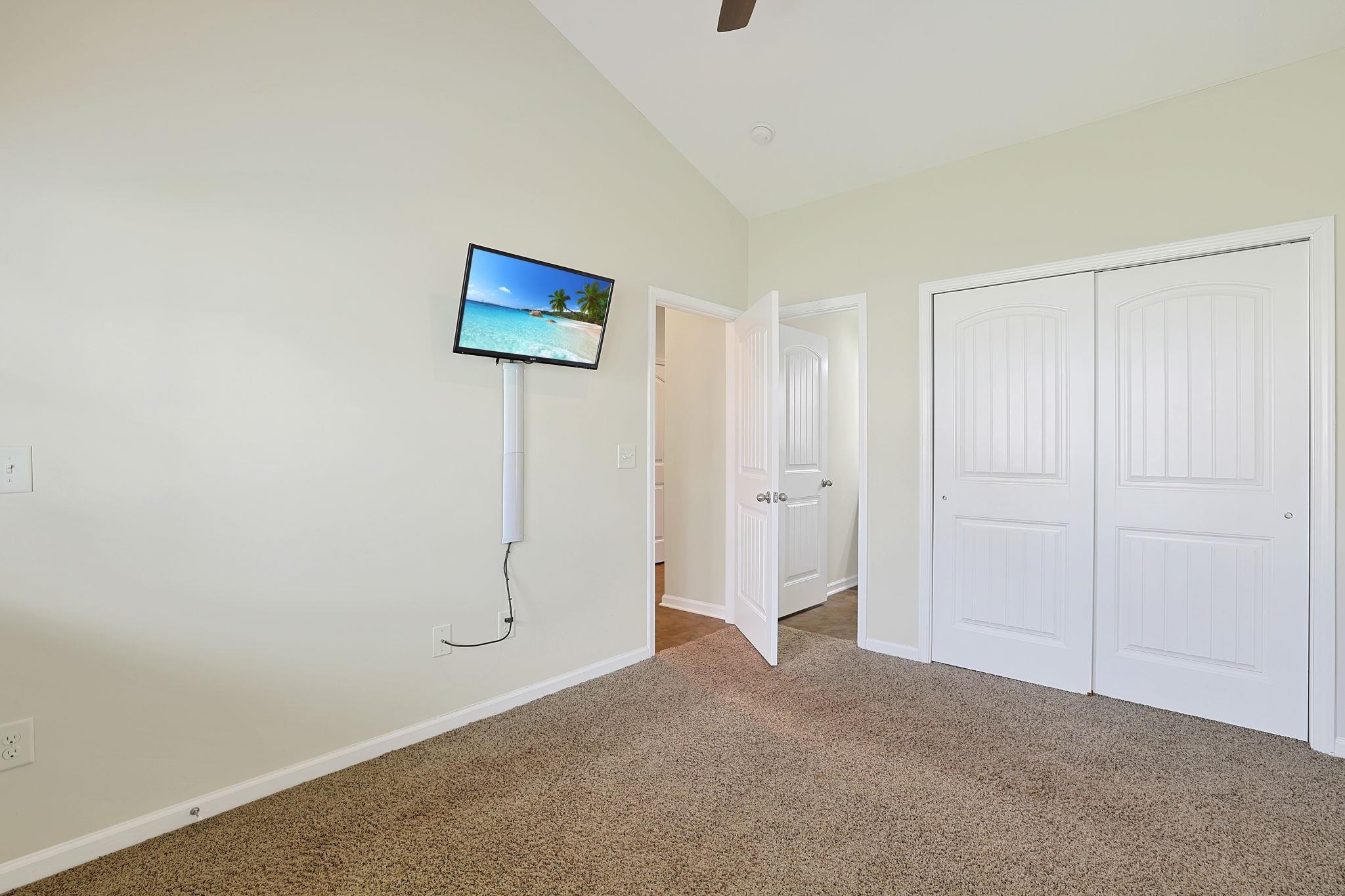 605 Wave Rider Ln. Property Photo 12