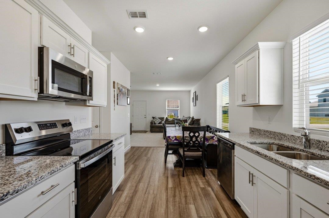 434 Castillo Dr. Property Photo 8