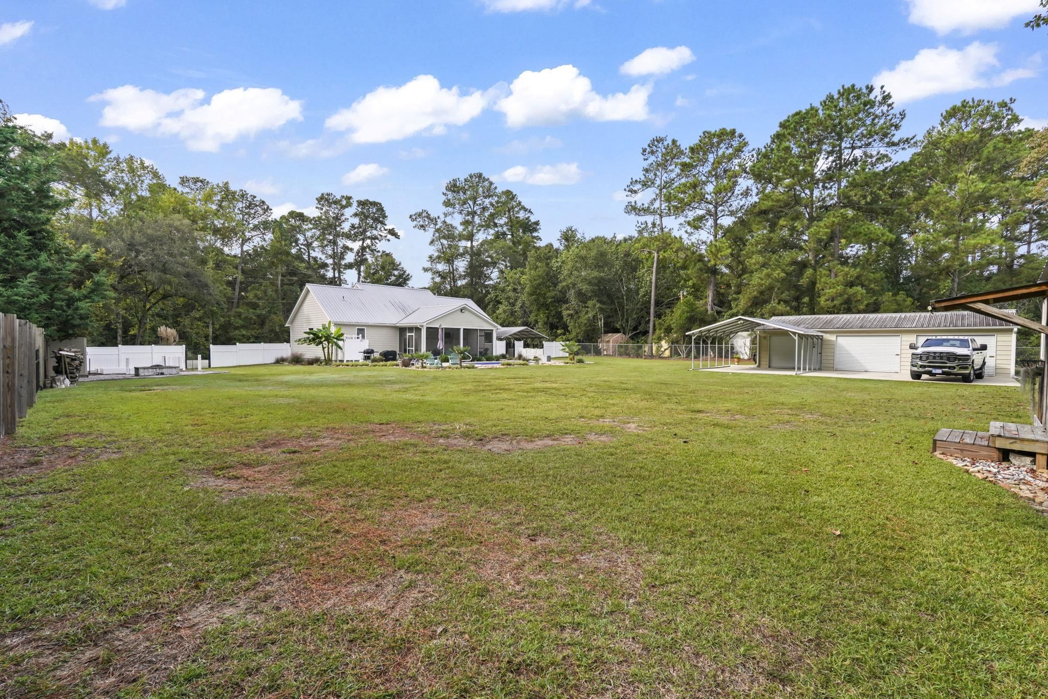 1906 Pond Rd. Property Photo 16