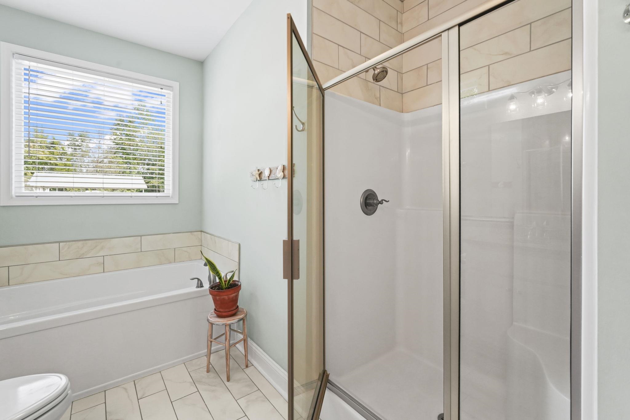 1906 Pond Rd. Property Photo 31