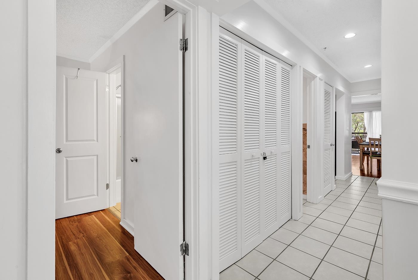 415 Ocean Creek Dr. Property Photo 21