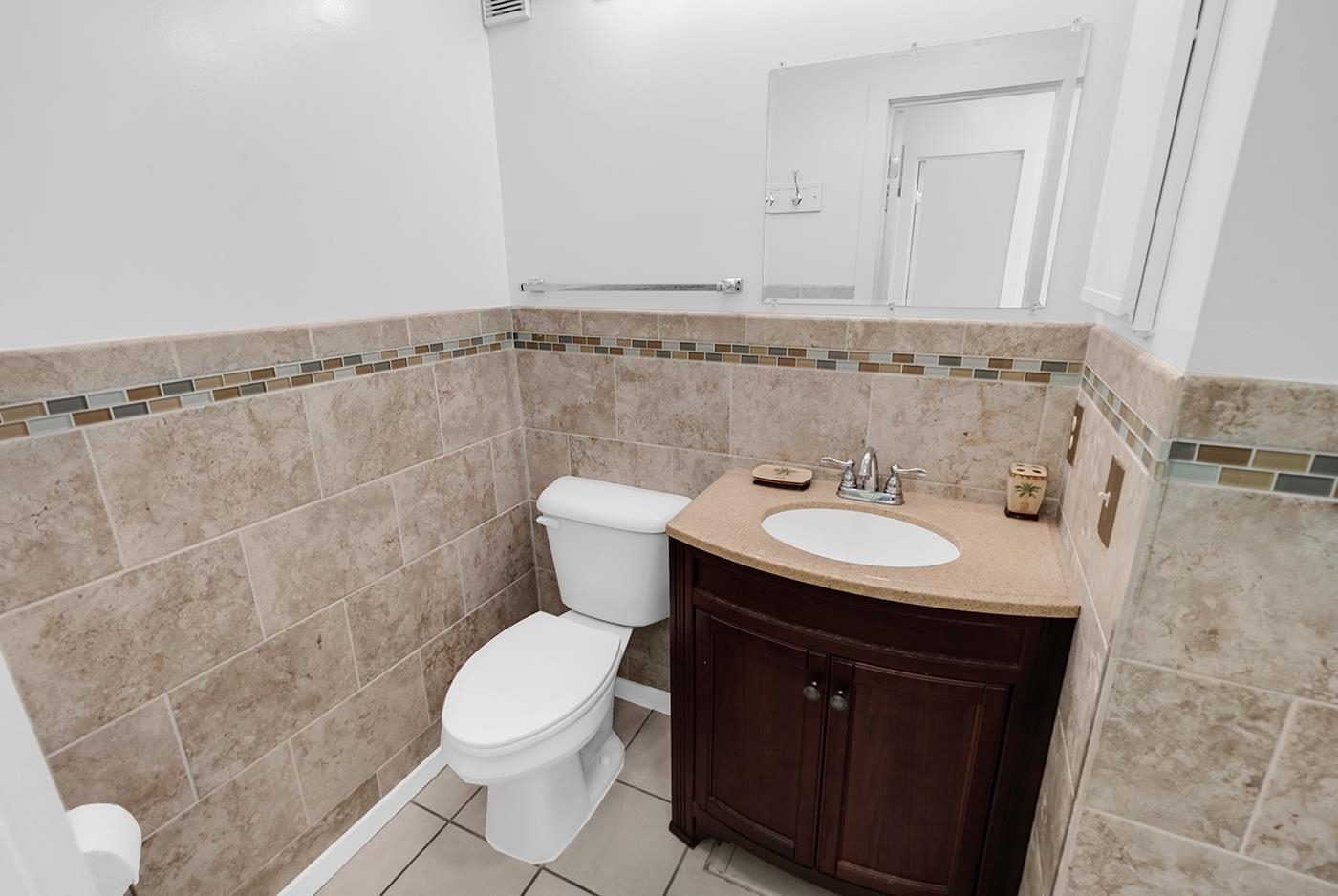 415 Ocean Creek Dr. Property Photo 26