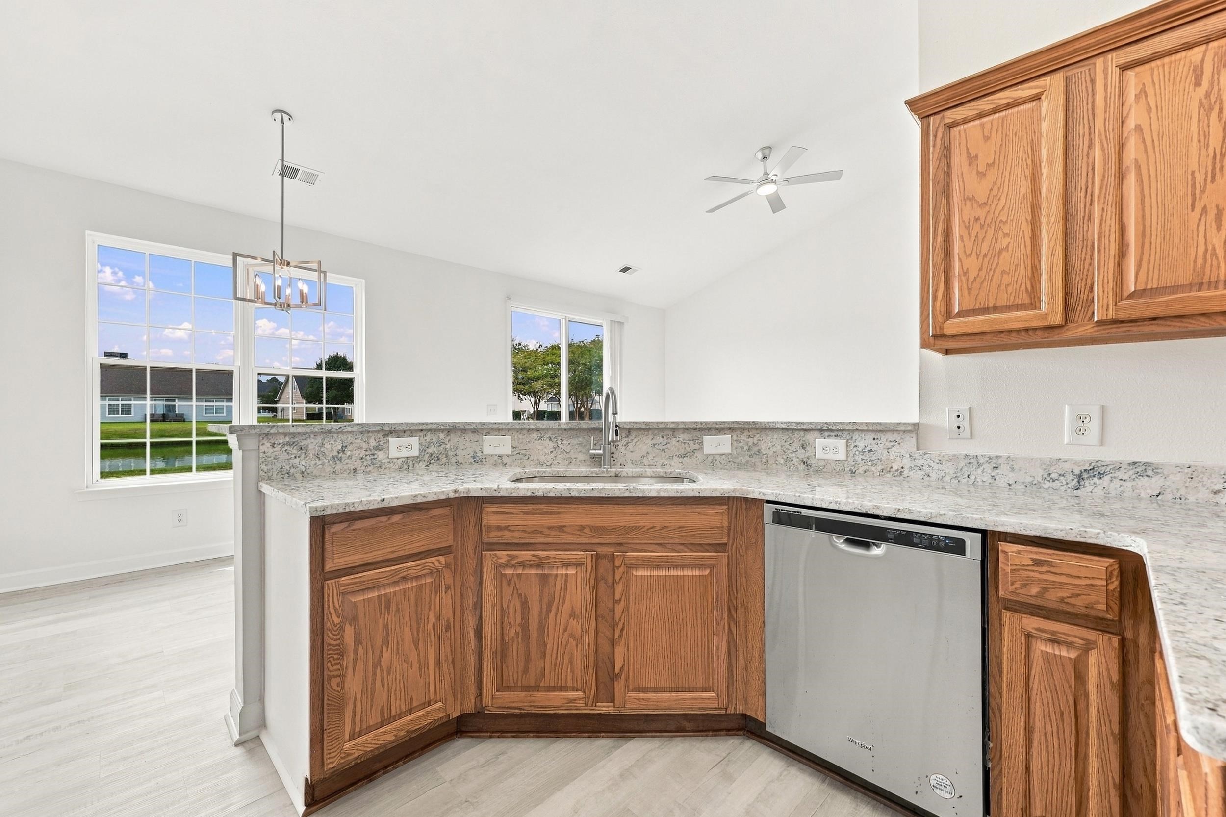 172 Zinnia Dr. Property Photo 11