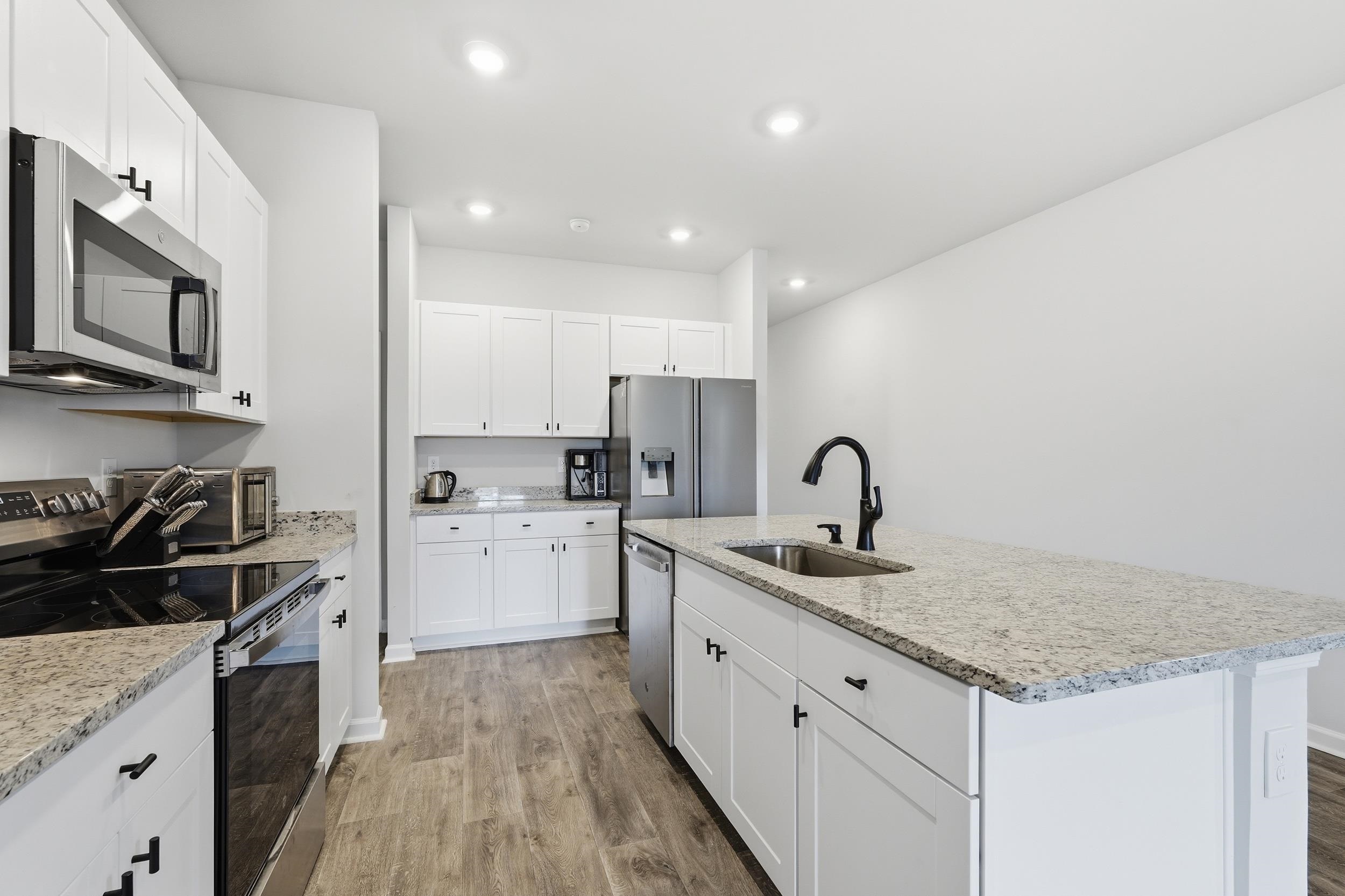 428 Ribbon Rail Way Property Photo 12