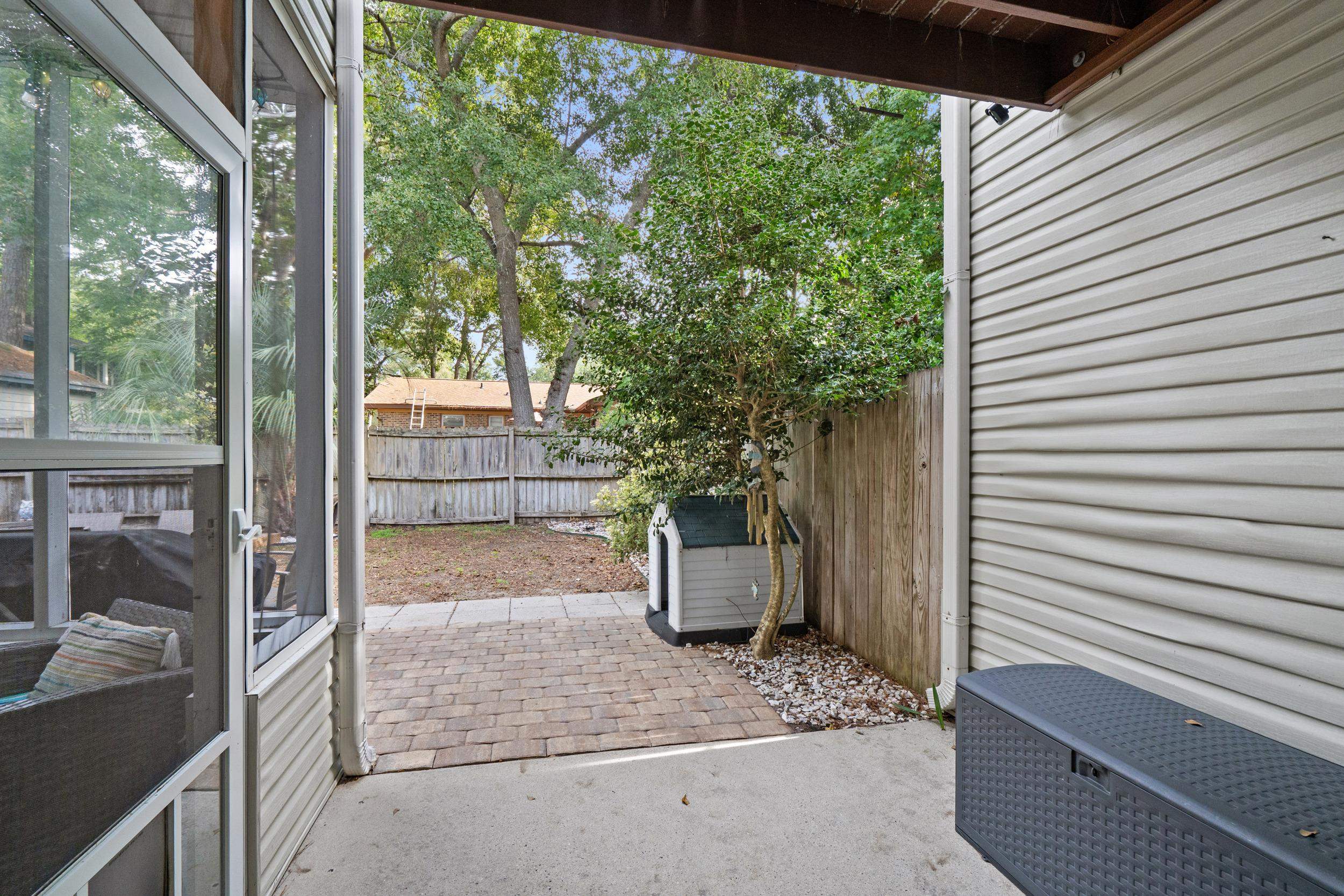 620 Melody Ln. Property Photo 22
