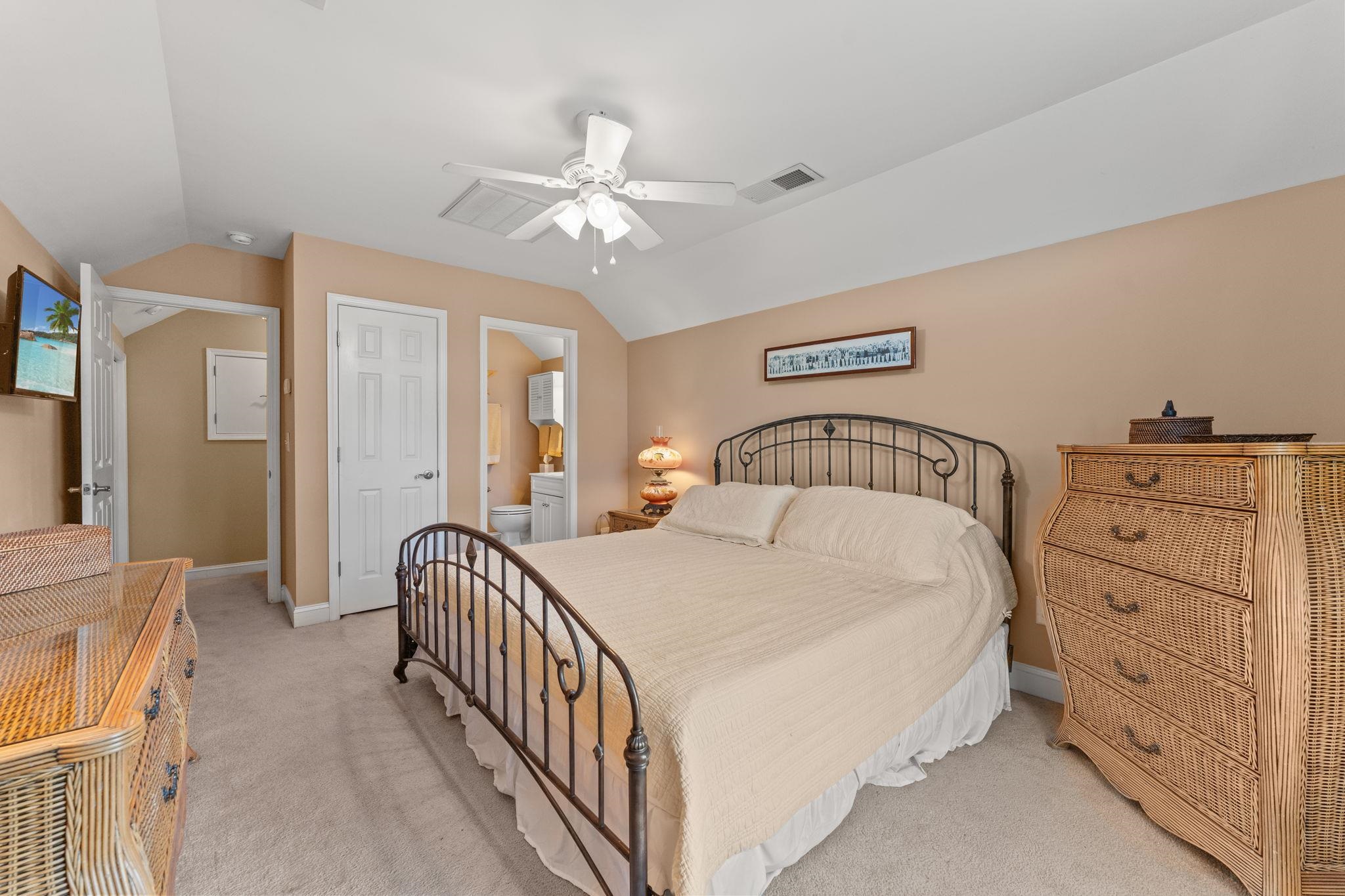 8113 Moonstruck Ct. Property Photo 19