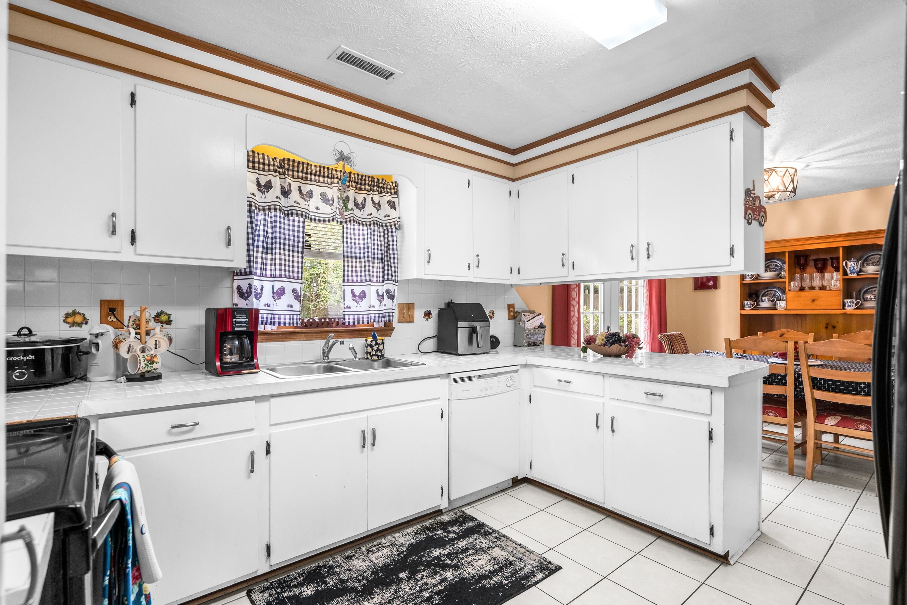 2404 Causey Dr. Property Photo 16