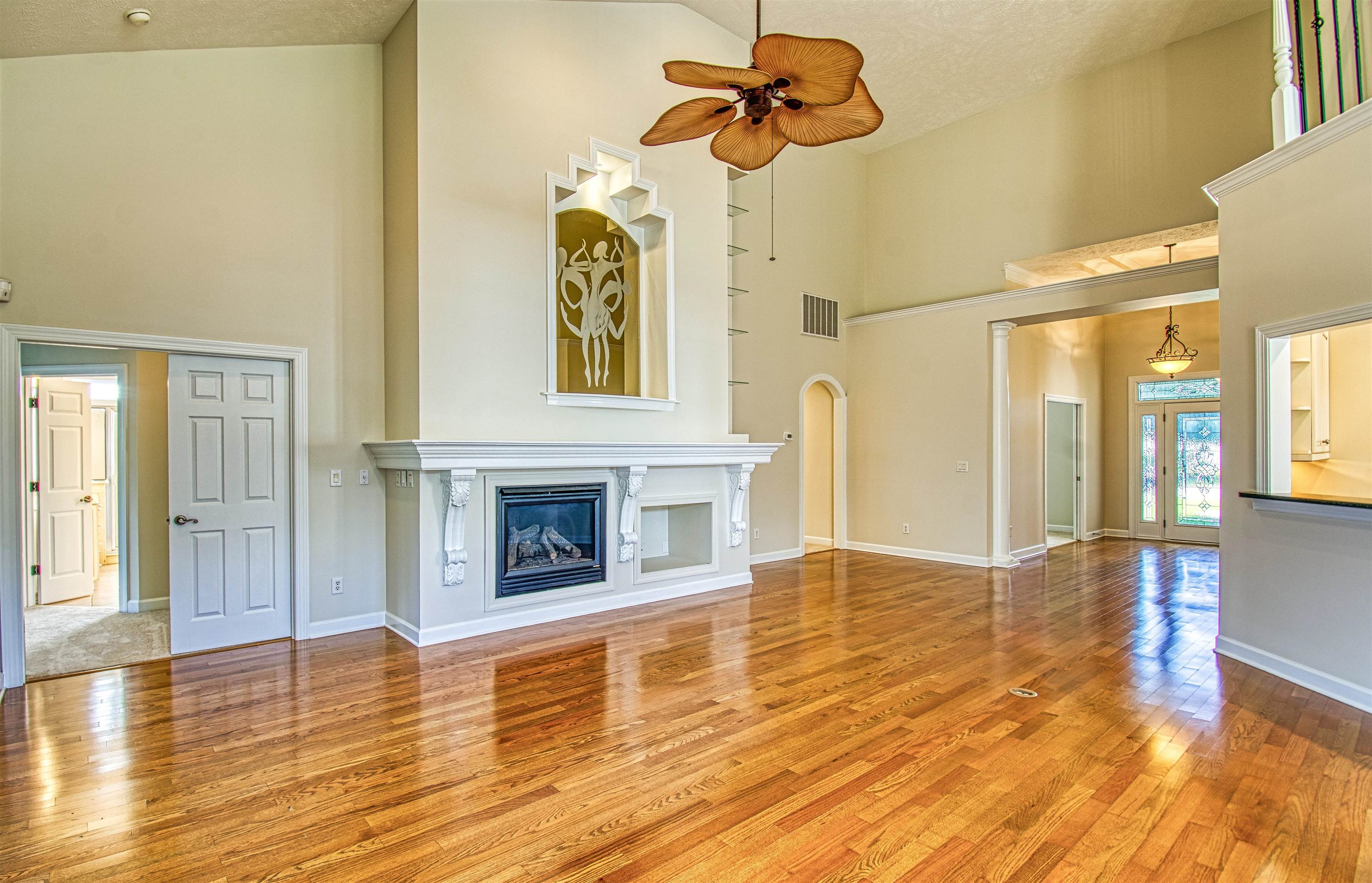 1201 Harrogate Ct. Property Photo 4