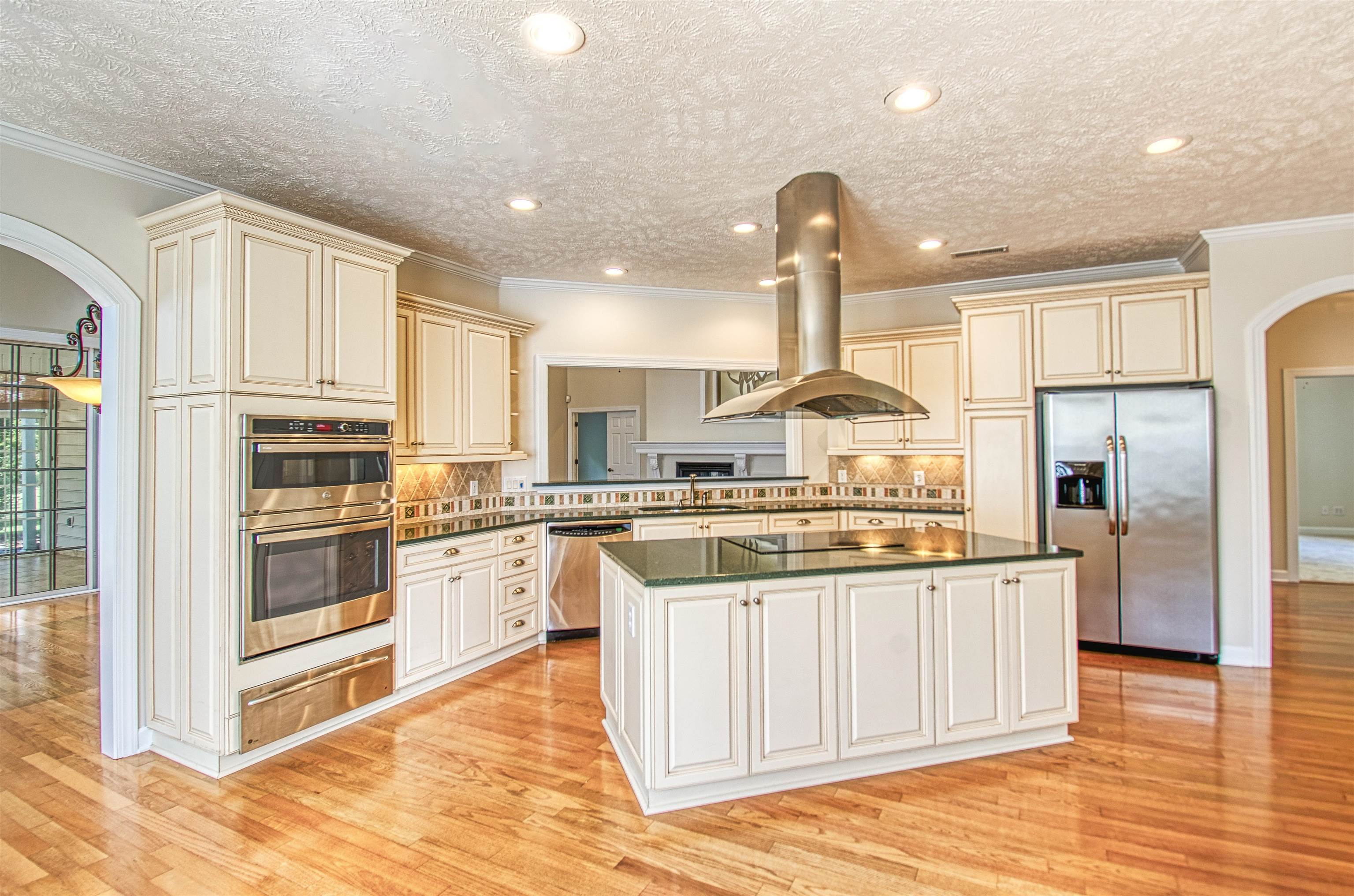 1201 Harrogate Ct. Property Photo 10