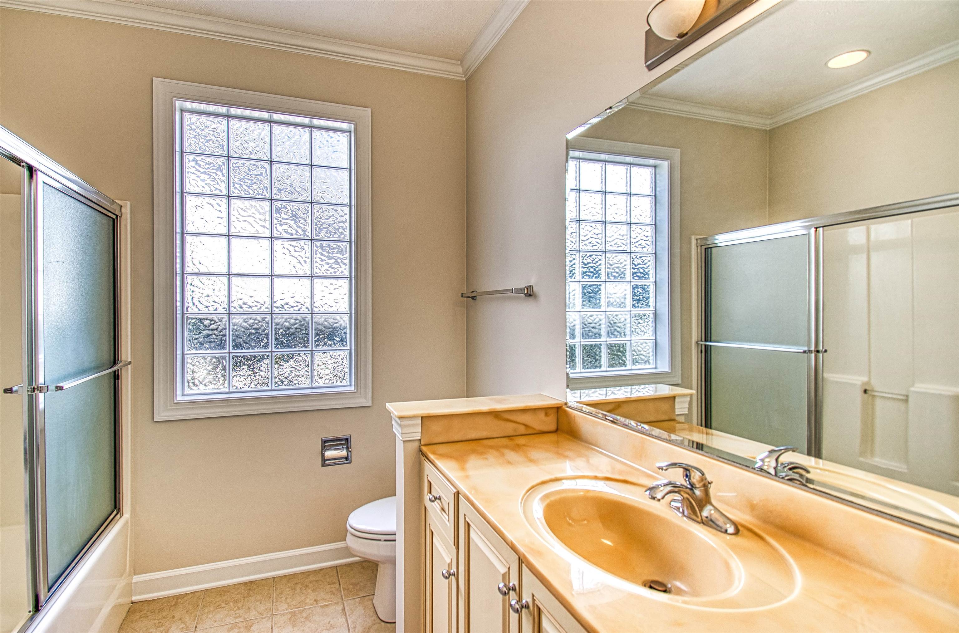 1201 Harrogate Ct. Property Photo 24