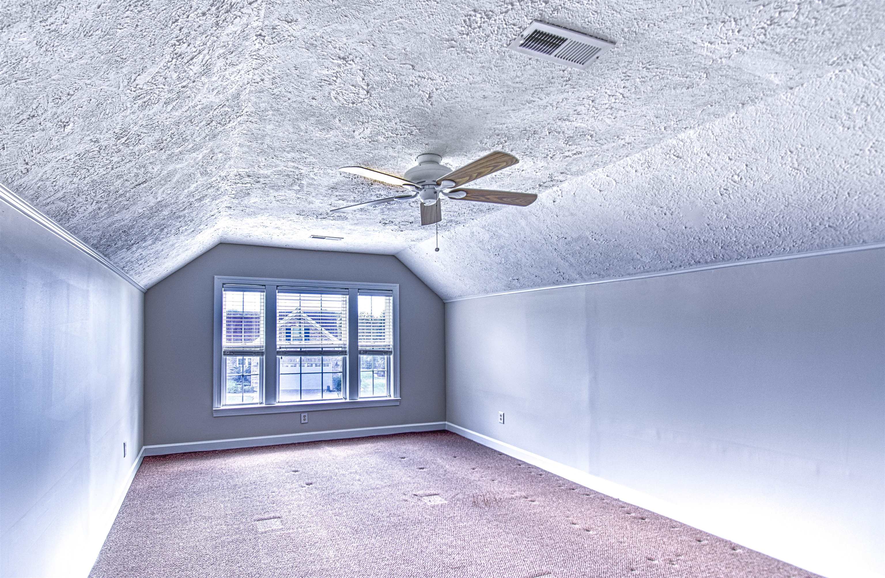 1201 Harrogate Ct. Property Photo 28