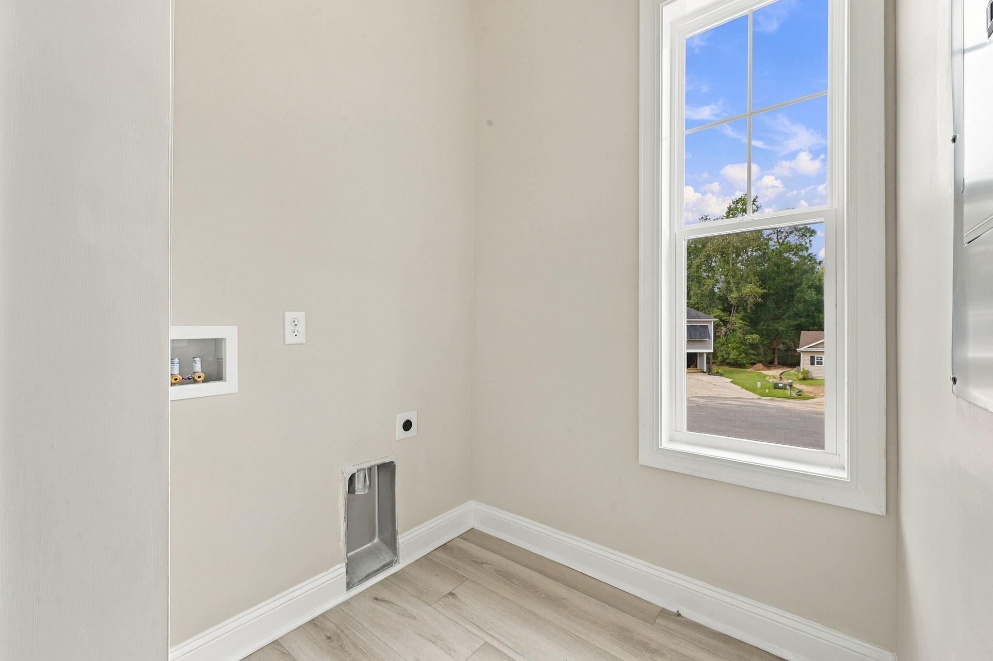 191 Carlisle Way Property Photo 33