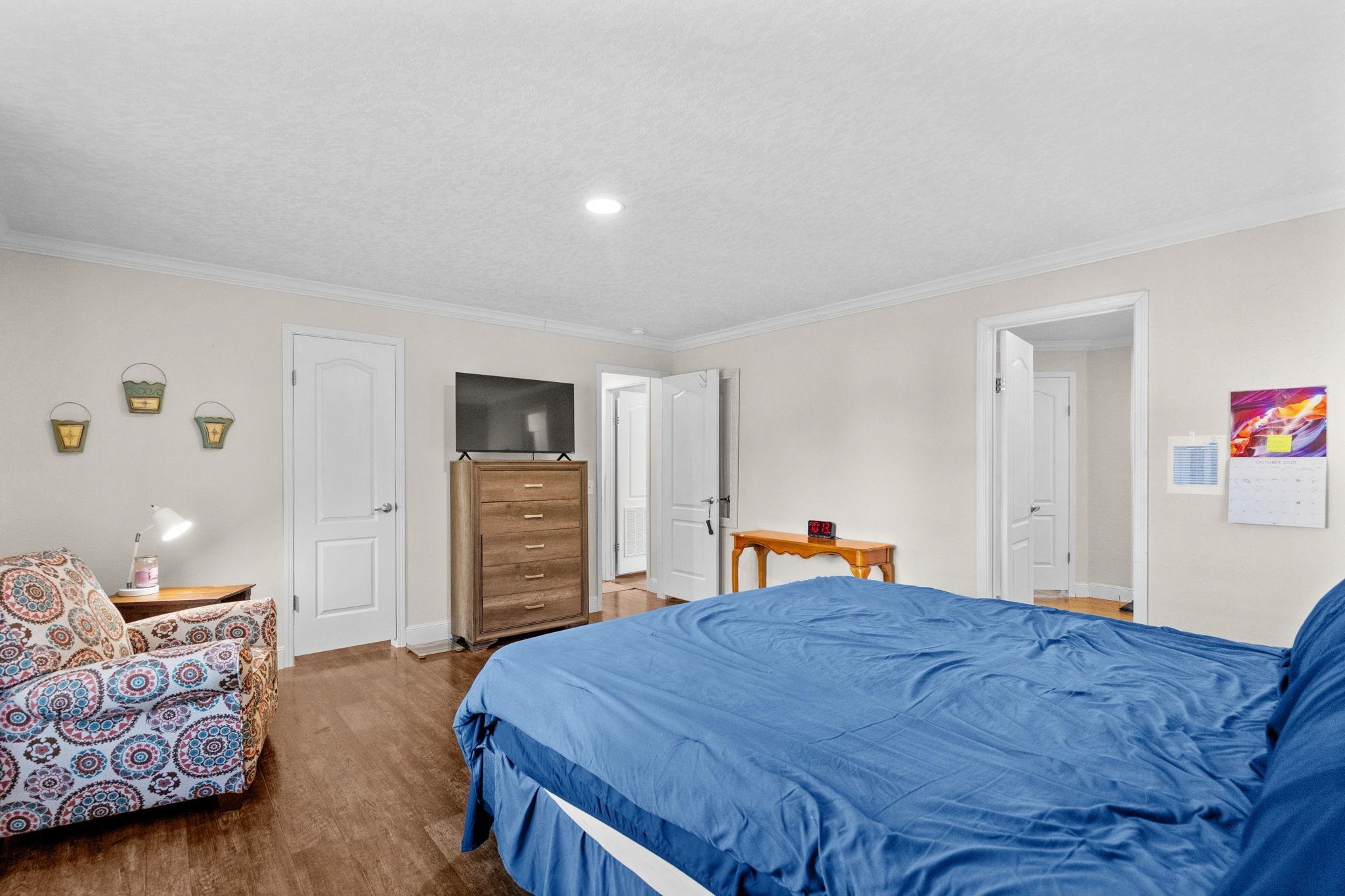 1040 Colonial Ln. Property Photo 20