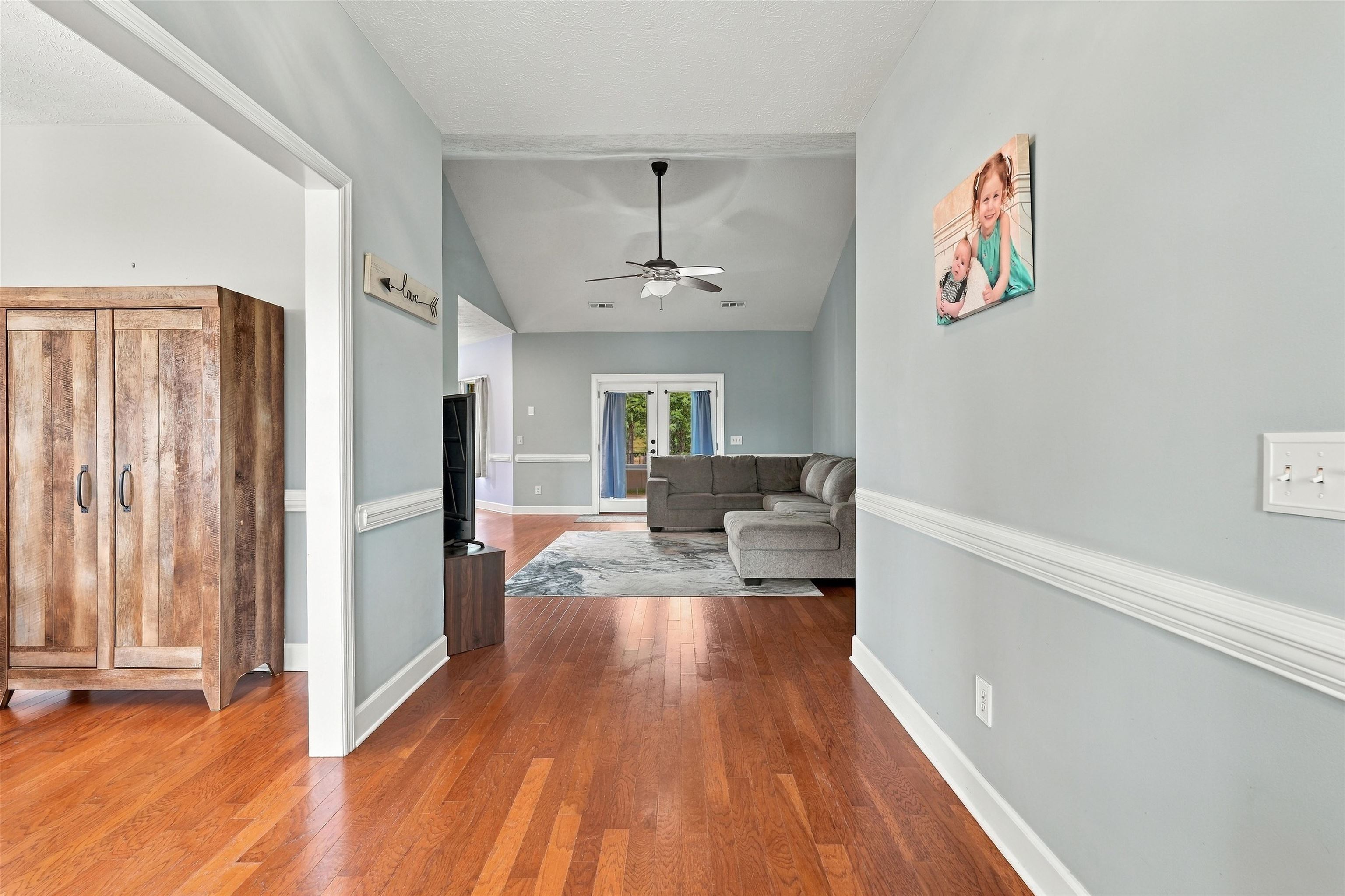 1606 Oak Lawn Dr. Property Photo 2
