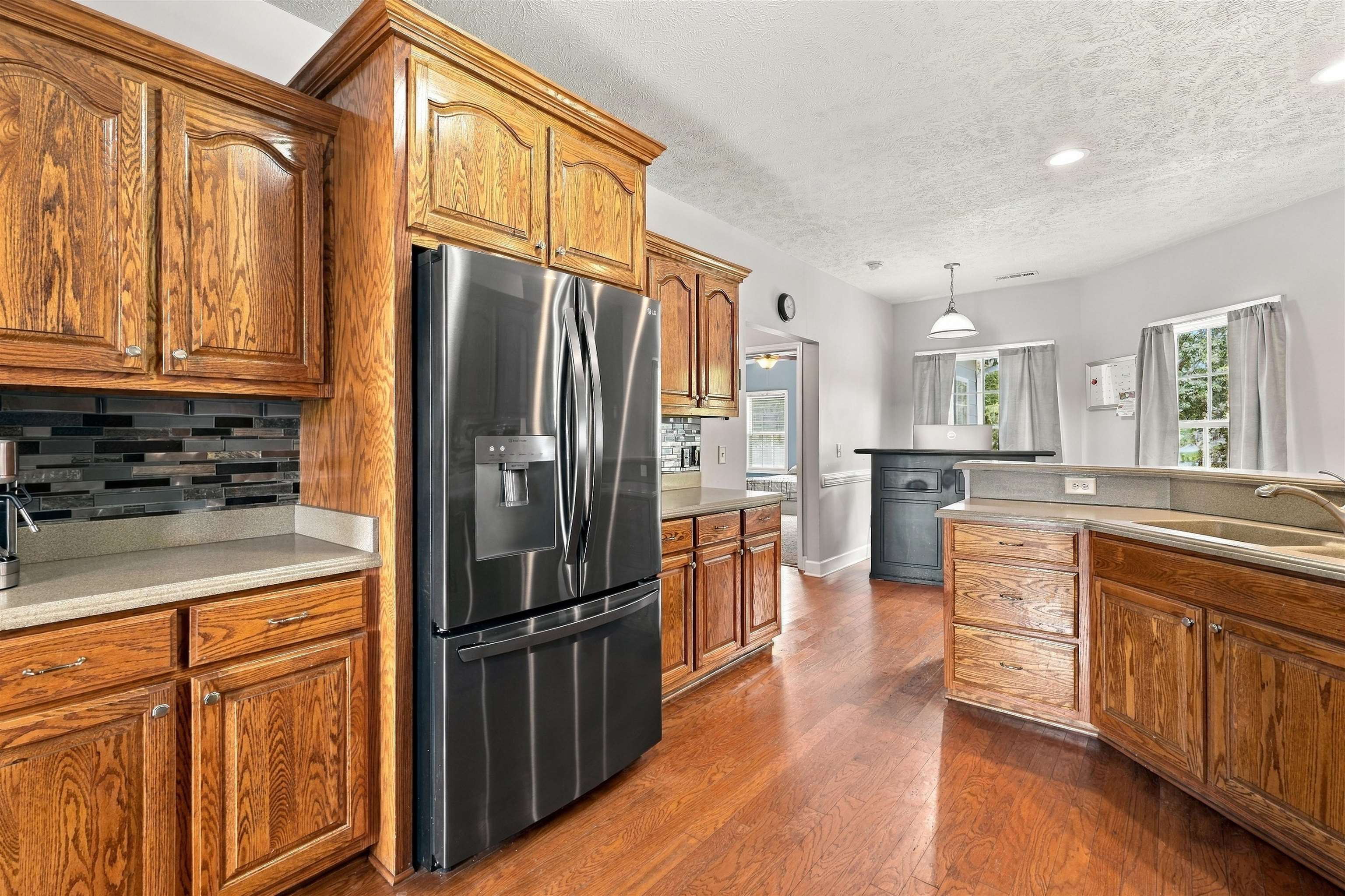 1606 Oak Lawn Dr. Property Photo 8