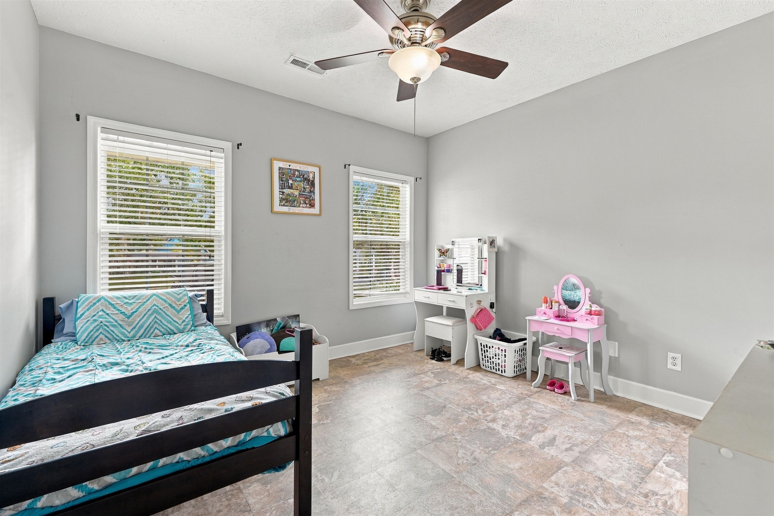 1606 Oak Lawn Dr. Property Photo 17