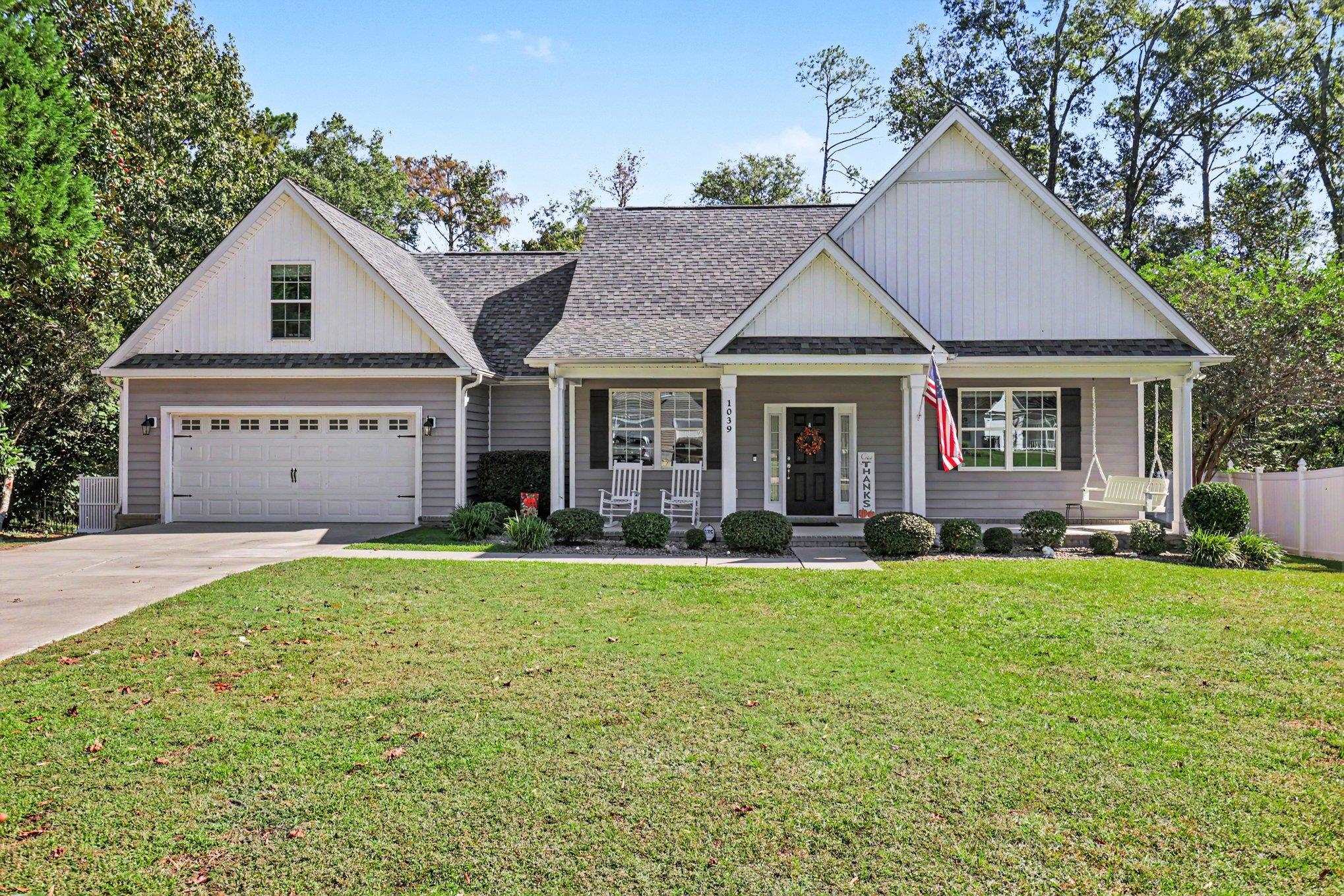1039 Rosehaven Dr. Property Photo 1