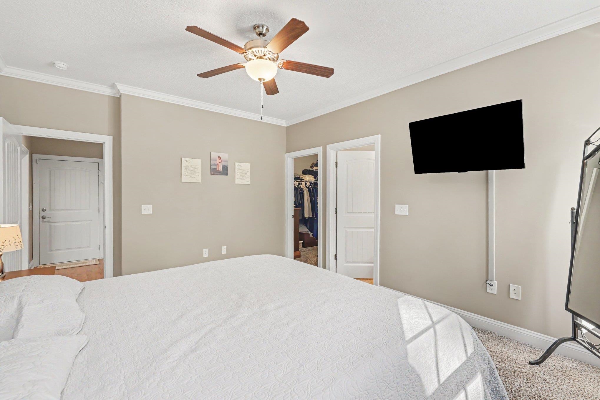 1039 Rosehaven Dr. Property Photo 17