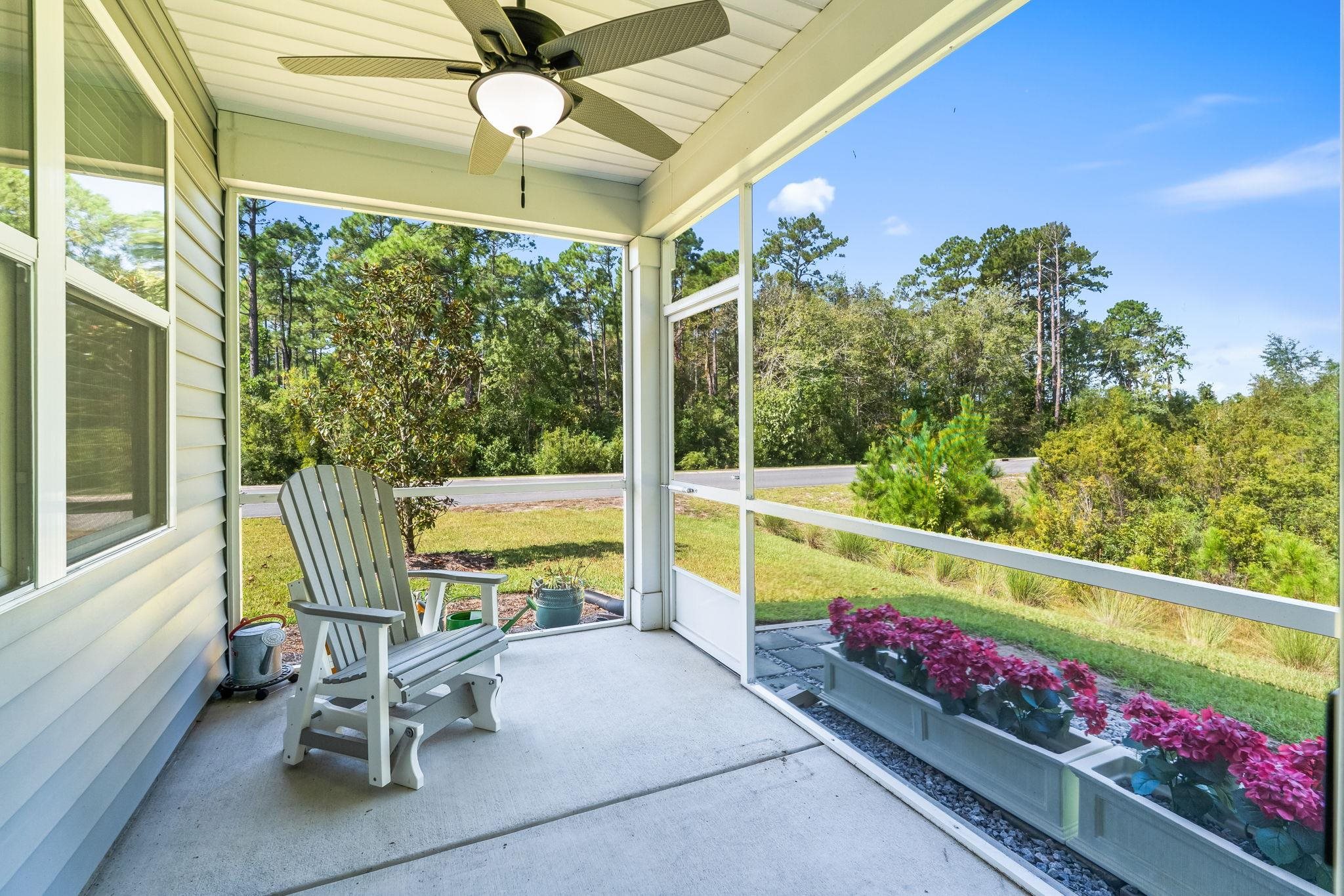 4001 Sweetspire Court Property Photo 25
