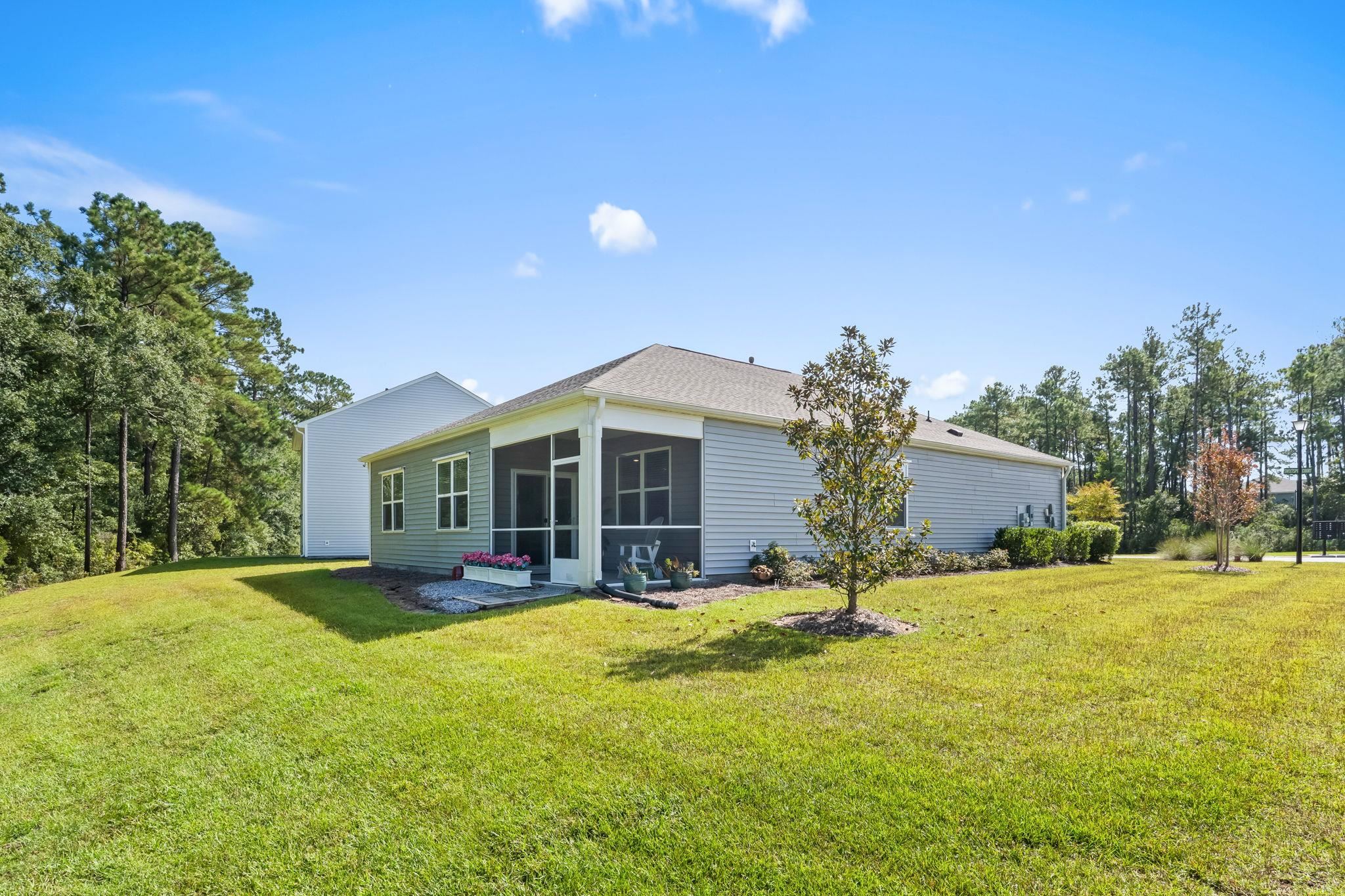 4001 Sweetspire Court Property Photo 28