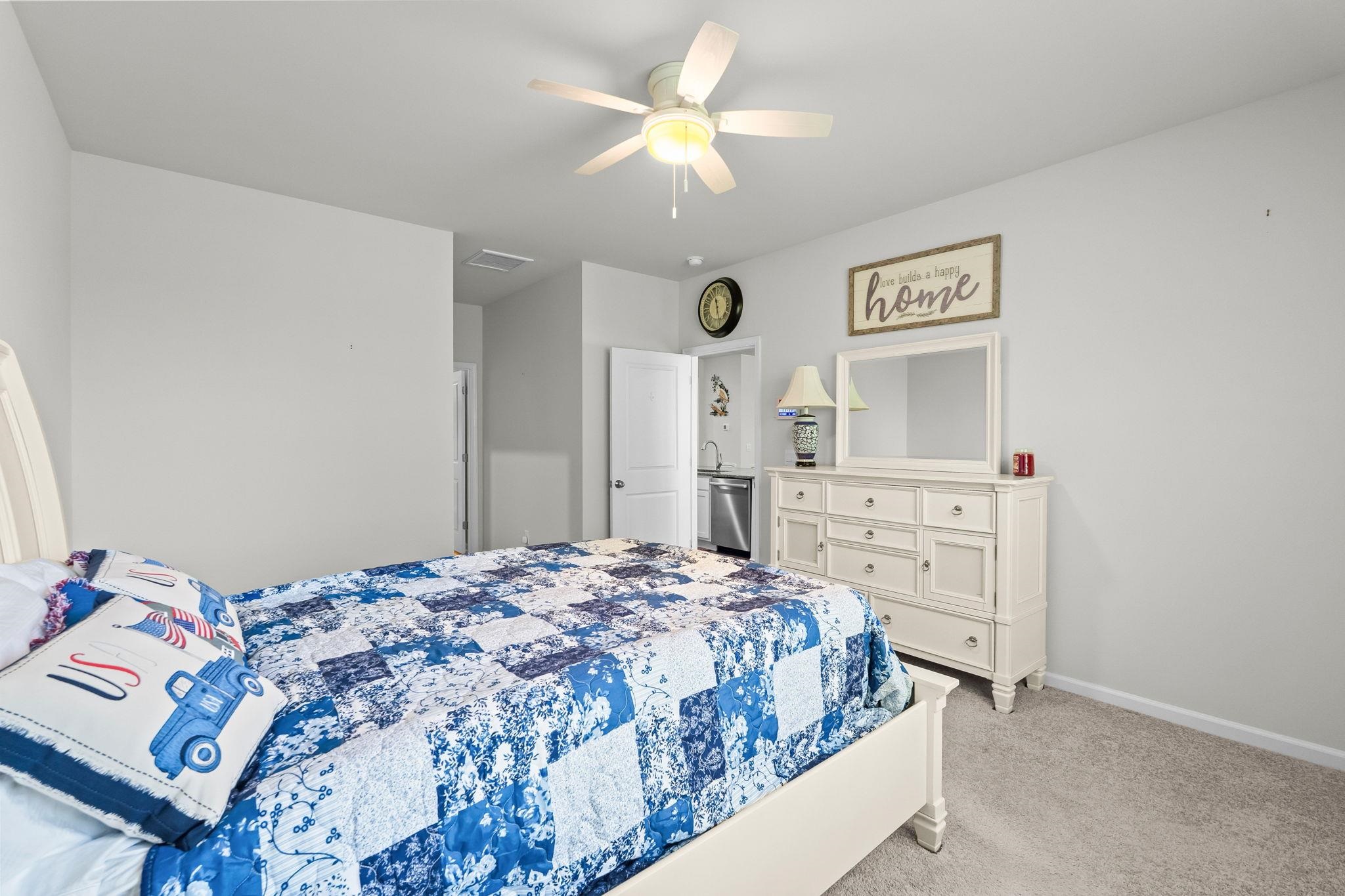4001 Sweetspire Court Property Photo 35