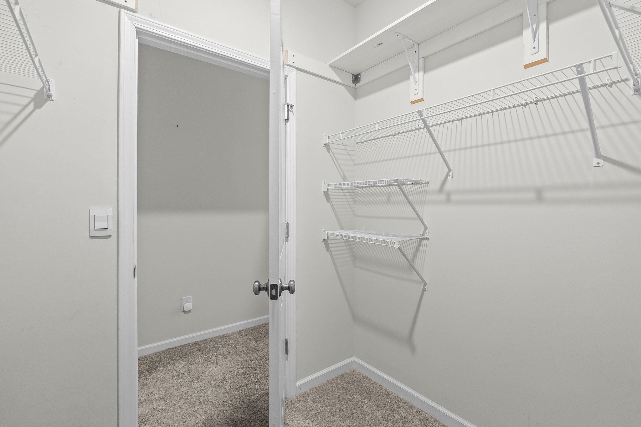 4001 Sweetspire Court Property Photo 40