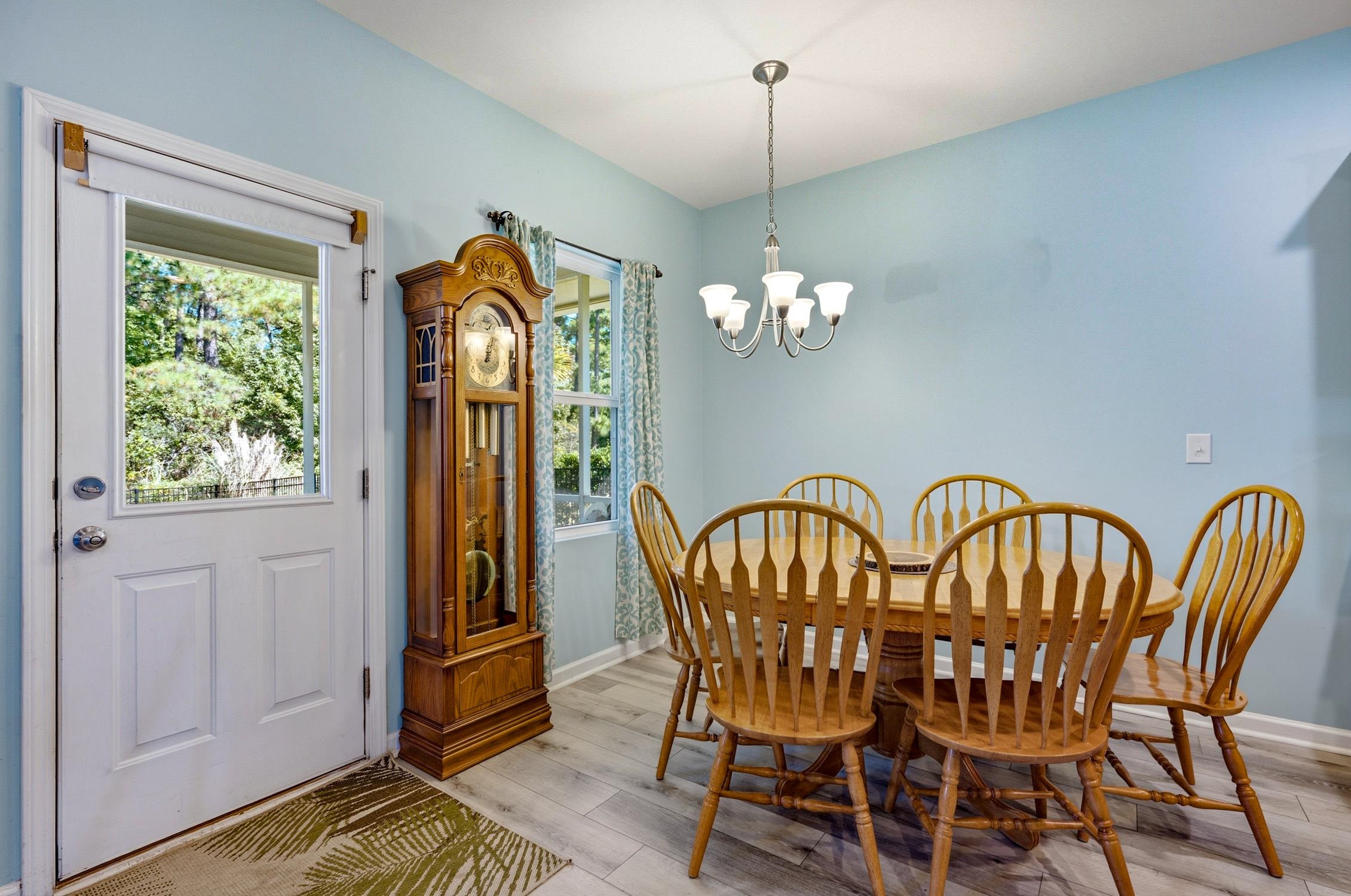 2775 Eton St. Property Photo 14