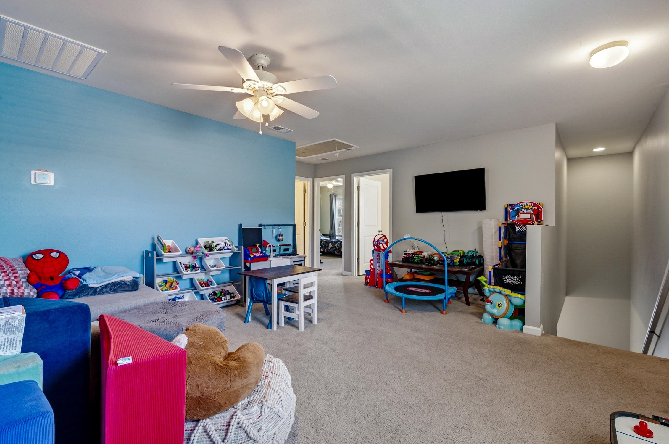 2775 Eton St. Property Photo 20