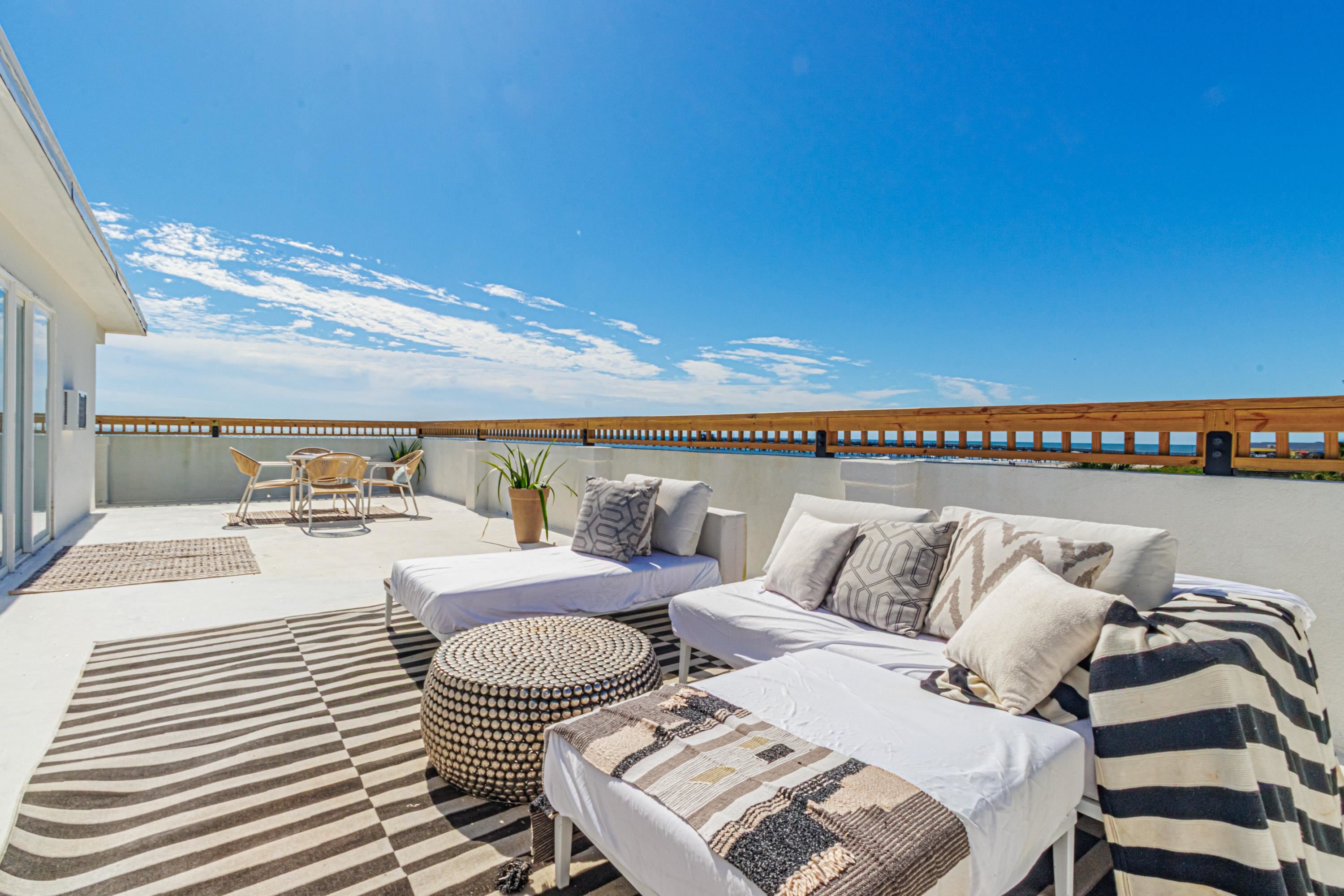 3802 N Ocean Blvd. Property Photo 4