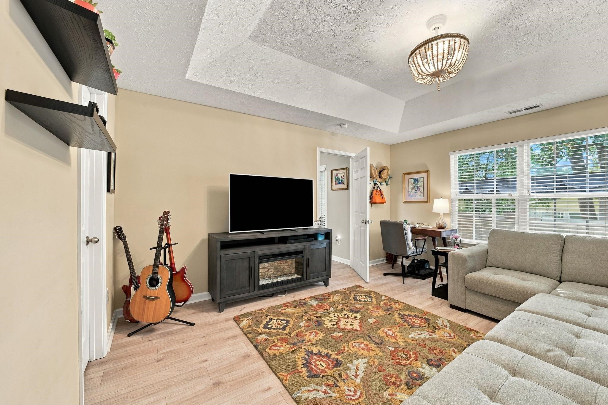 201 Riverbrook Dr. Property Photo 24