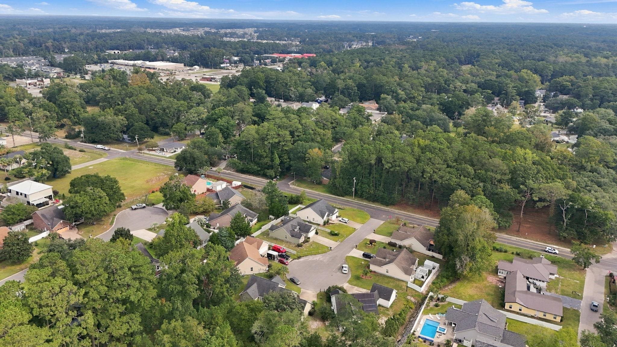 201 Riverbrook Dr. Property Photo 45