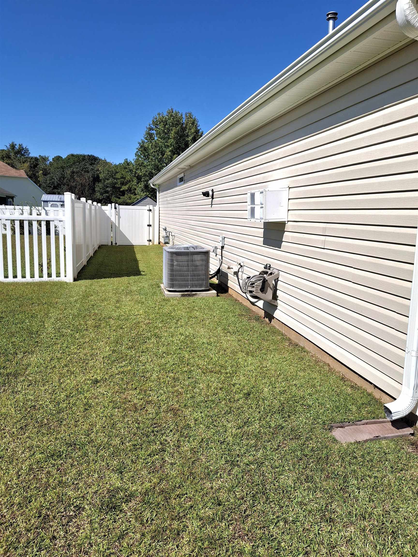 164 Barons Bluff Dr. Property Photo 85
