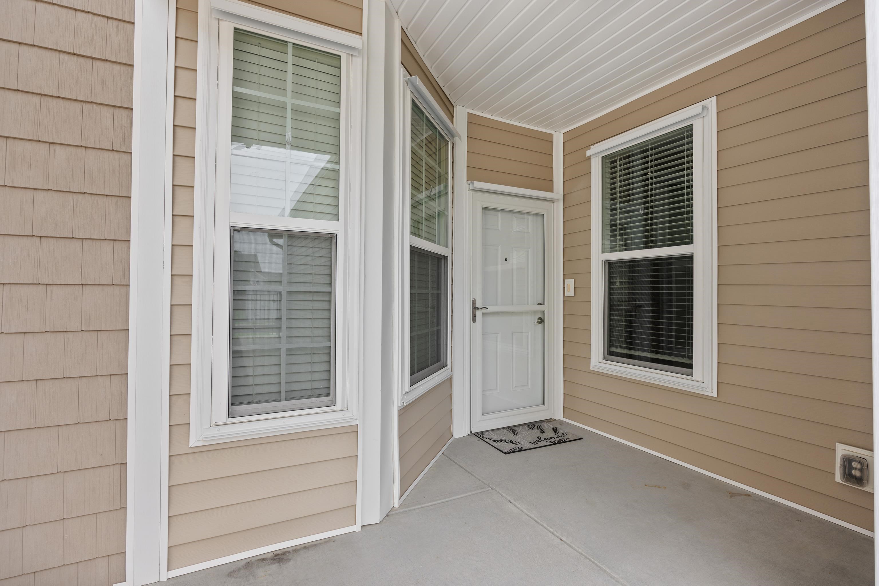 1533 Palmina Loop Property Photo 4