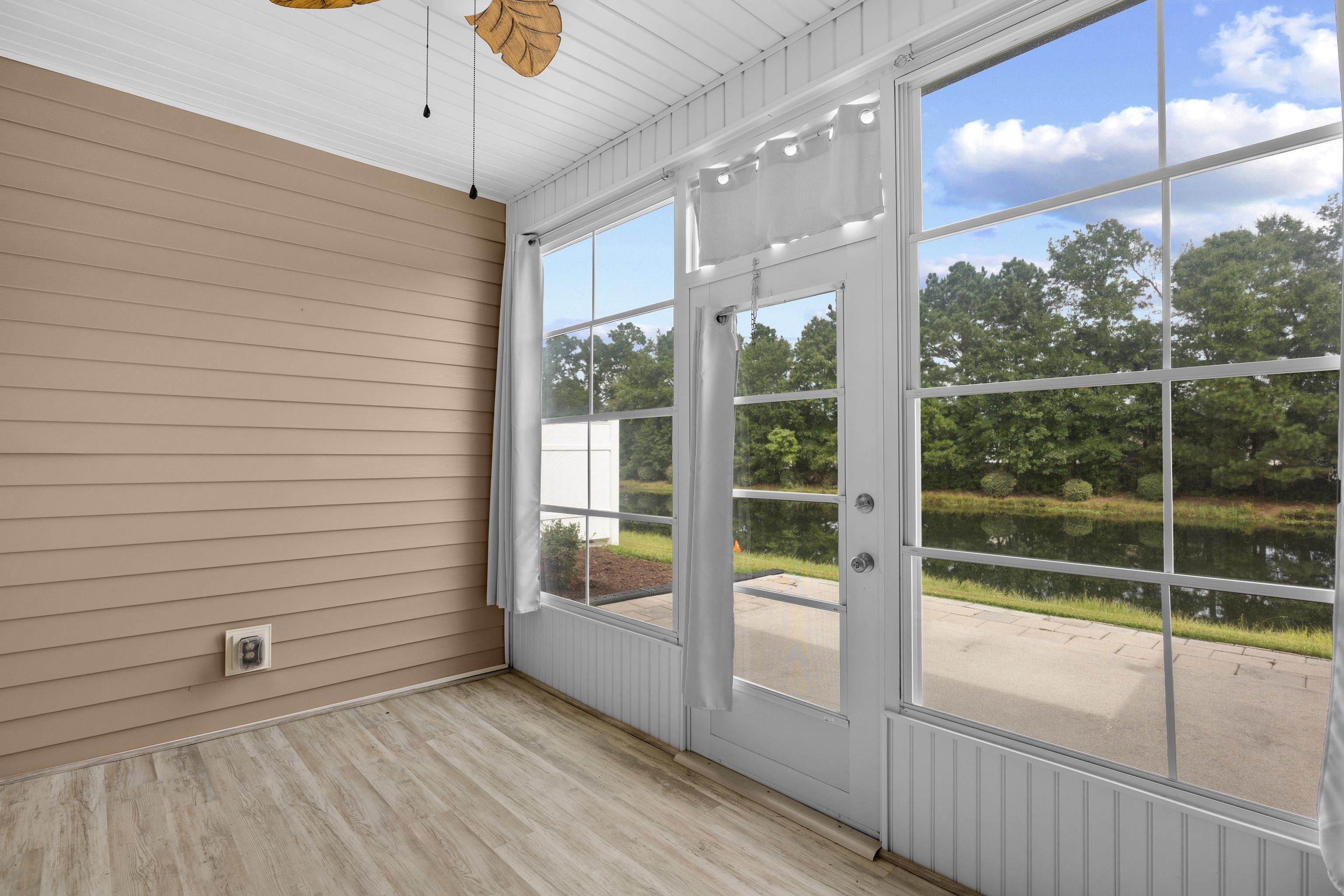 1533 Palmina Loop Property Photo 33