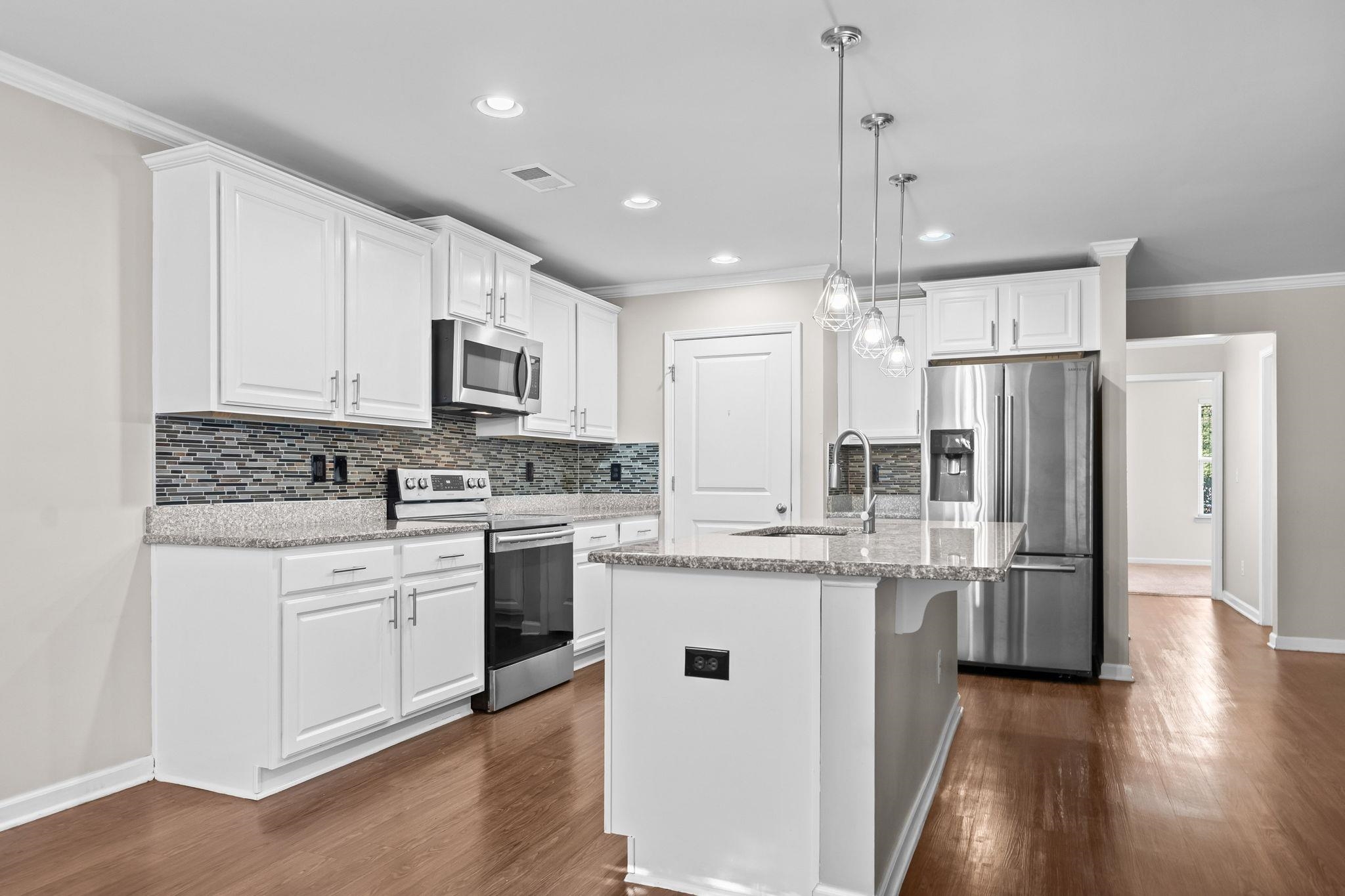 1246 Midtown Village Dr. Property Photo 11