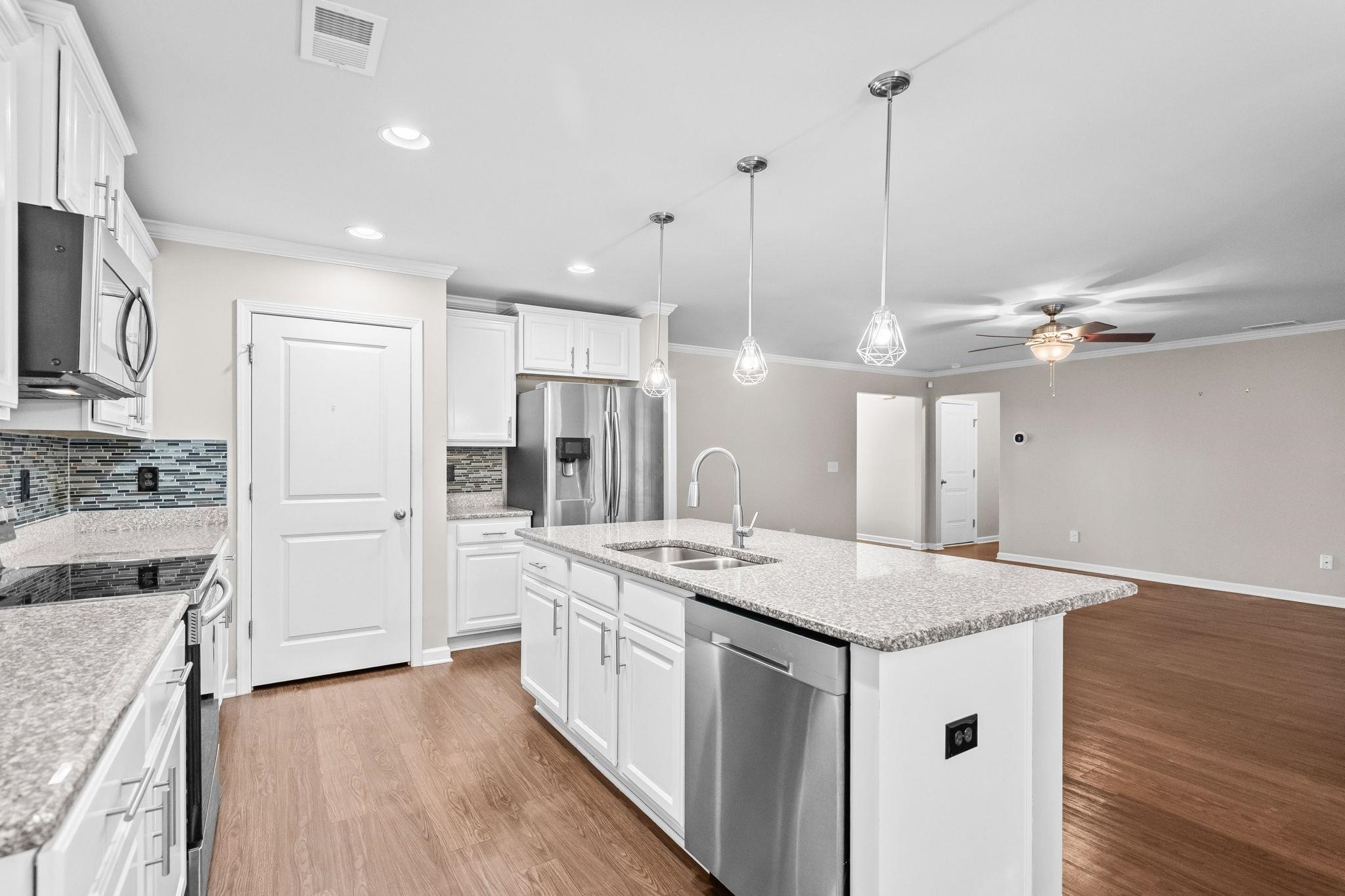 1246 Midtown Village Dr. Property Photo 13