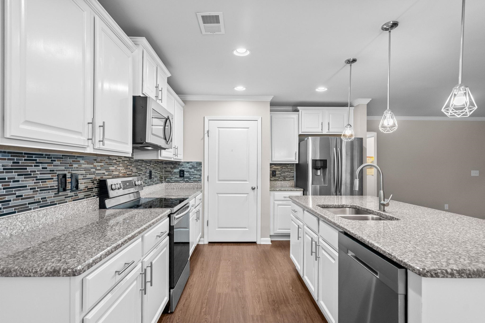 1246 Midtown Village Dr. Property Photo 15